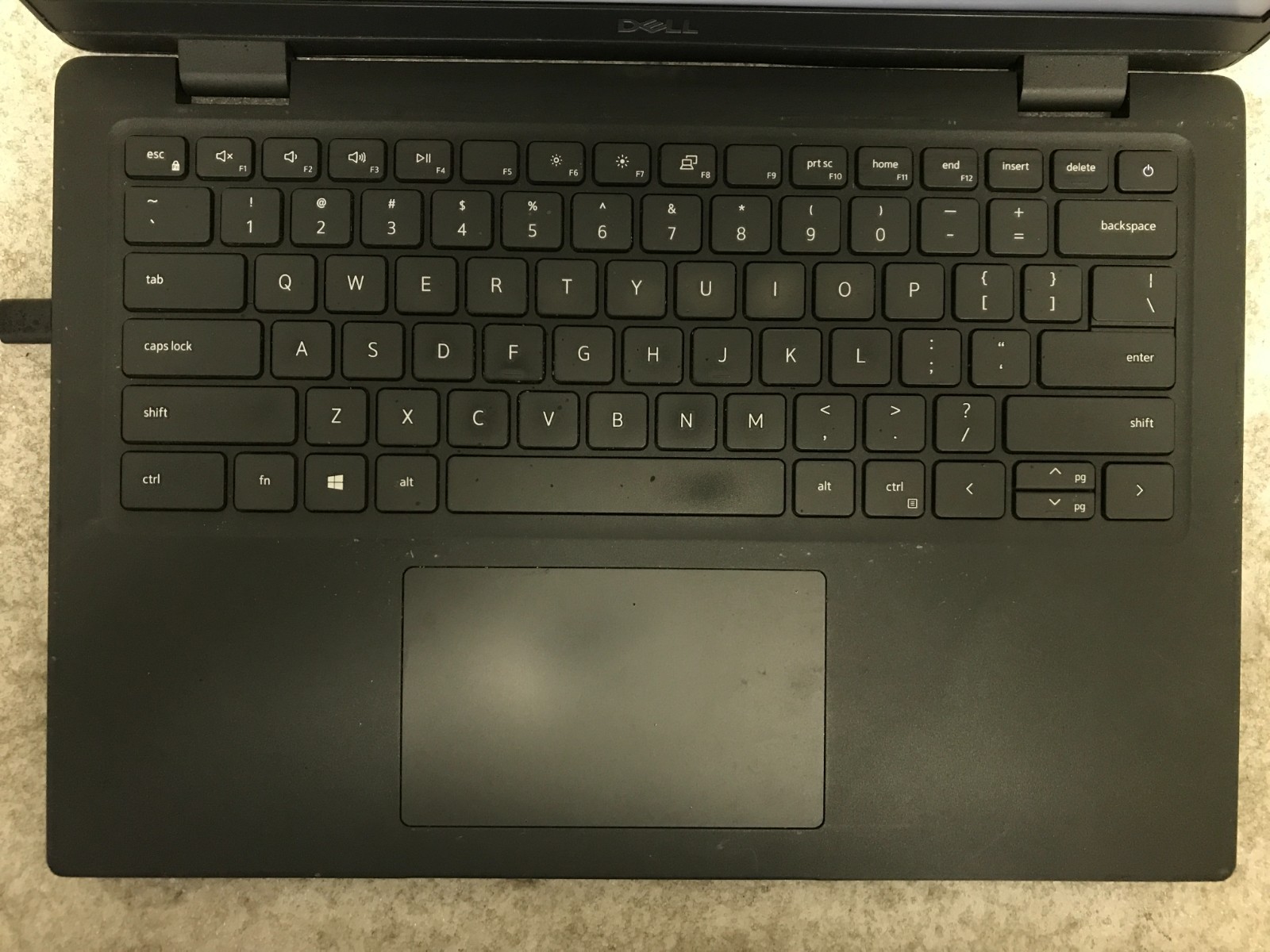 Dell Latitude 3420 / Intel Core i7-1165G7 1.70GHz / 8GB RAM / No SSD