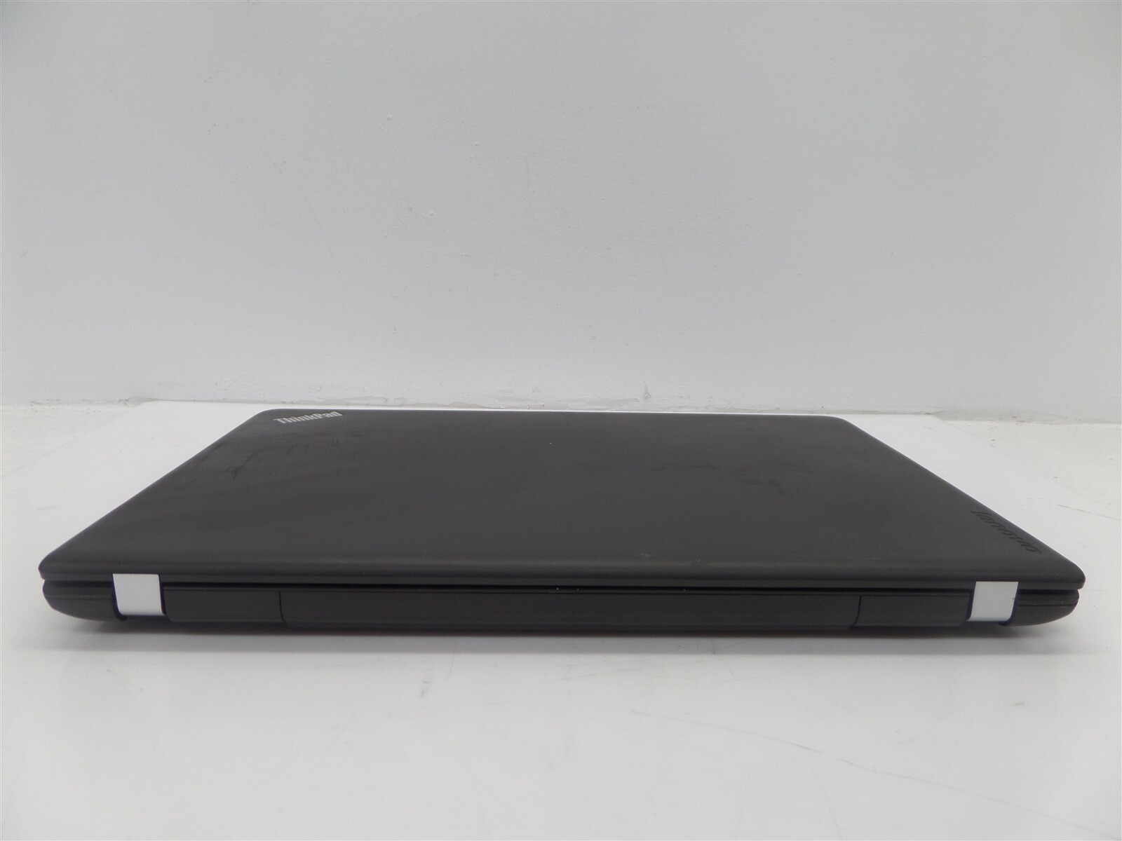 lenovo Thinkpad E550 AMD Radeon A6-7000 2.20GHz 8GB RAM 500GB HDD Windows 10