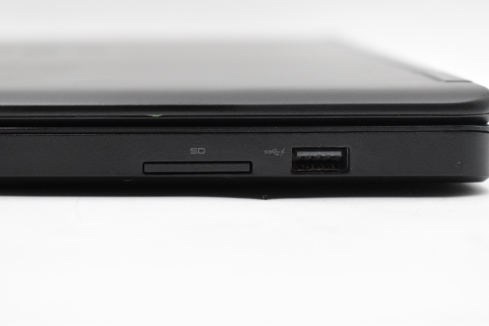 15.6″ Dell LATITUDE E5550 Laptop i5-5300U 2.30GHz 16GB RAM 512GB SSD Win 10 Pro