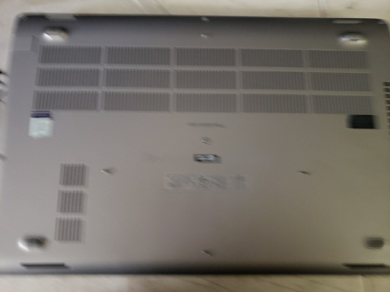 Dell Precision 3550 i5 8GB 256GB HD excellent GOOD Battery