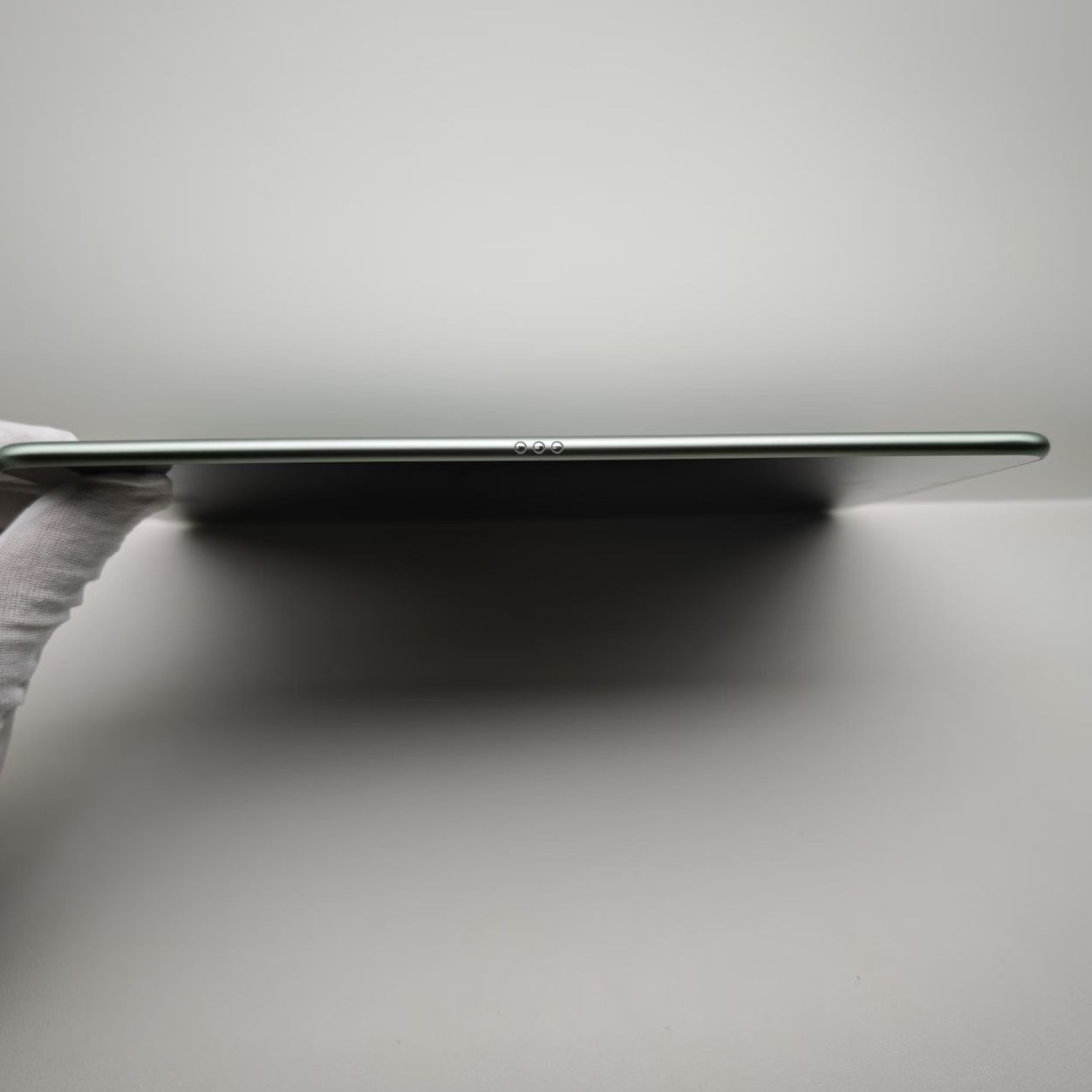 OnePlus Pad Pro 12.1″ 13MP napdragon 8 Gen 3 9510mAh Wi-Fi Android 14