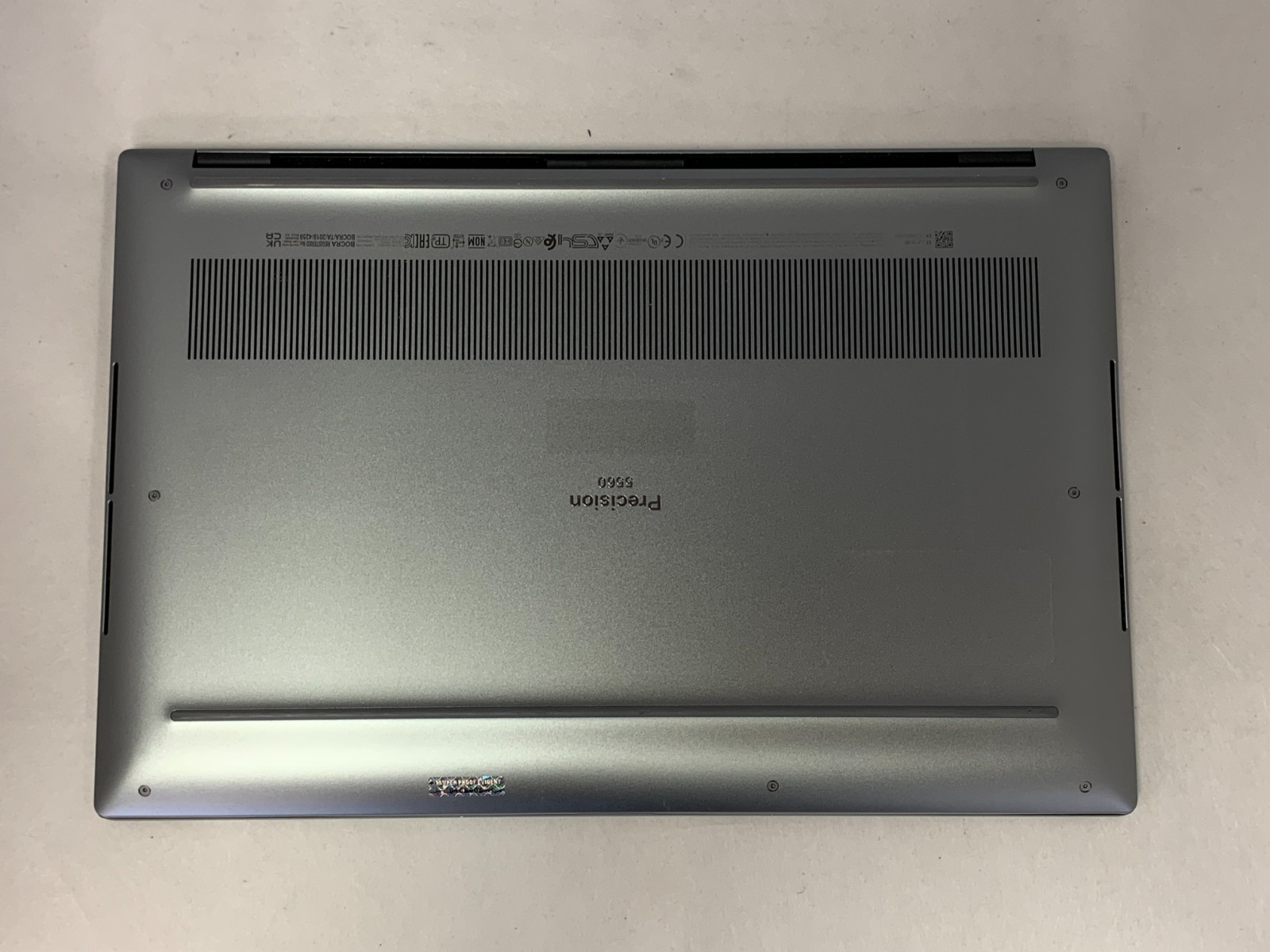 Dell Precision 5560 15.6″ UHD+ Touch i7-11850H 32GB 512GB NVMe NVIDIA T1200