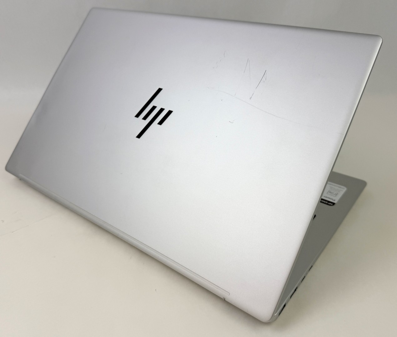 HP Envy 17-da0013dx 17.3″ FHD Touch Ultra 7 155H 16GB 1TB SSD W11H