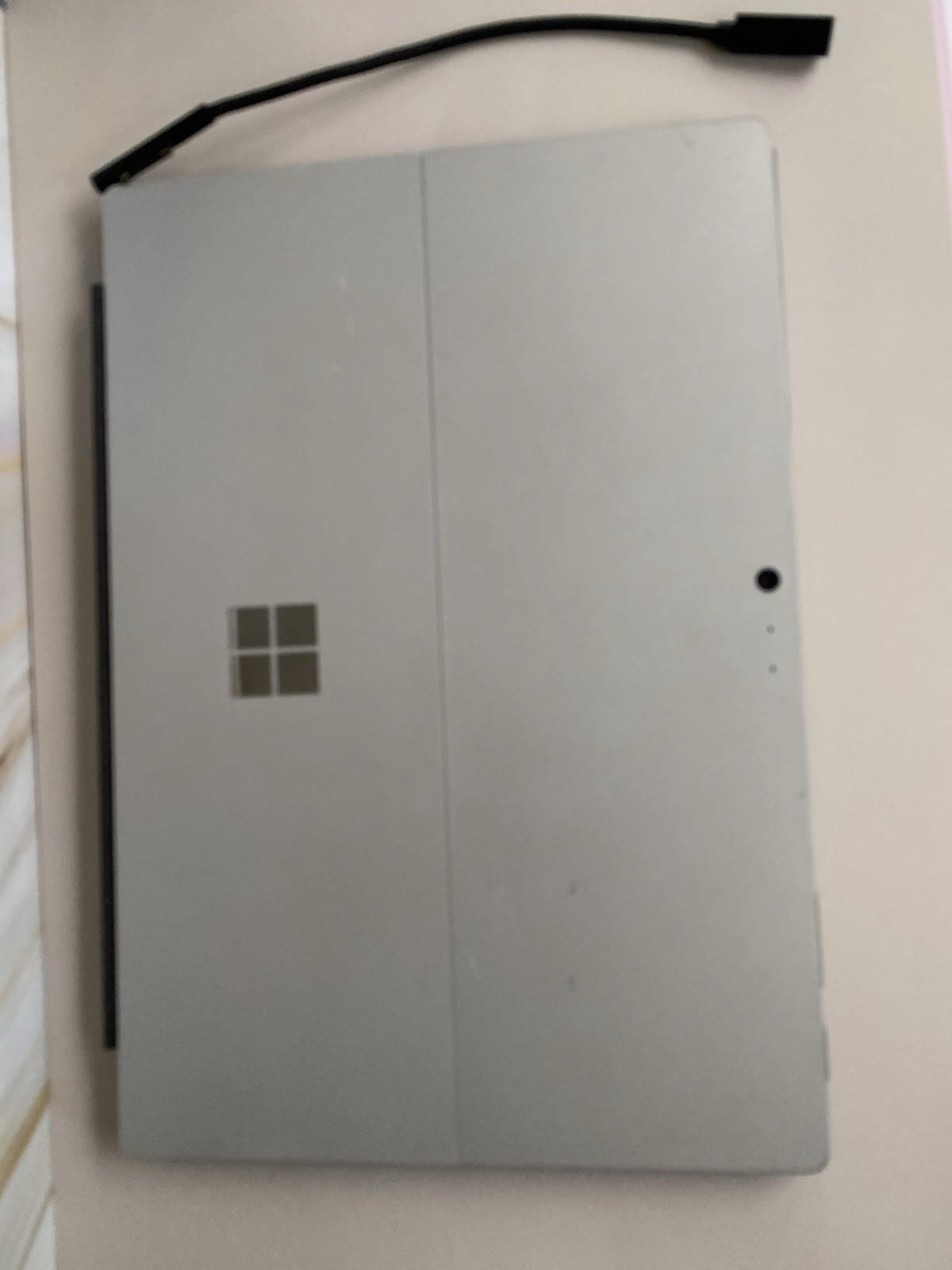 Microsoft Surface Pro 6 1796 Core i5-8250U 1.70GHz 8GB 256GB Keyboard Win 11