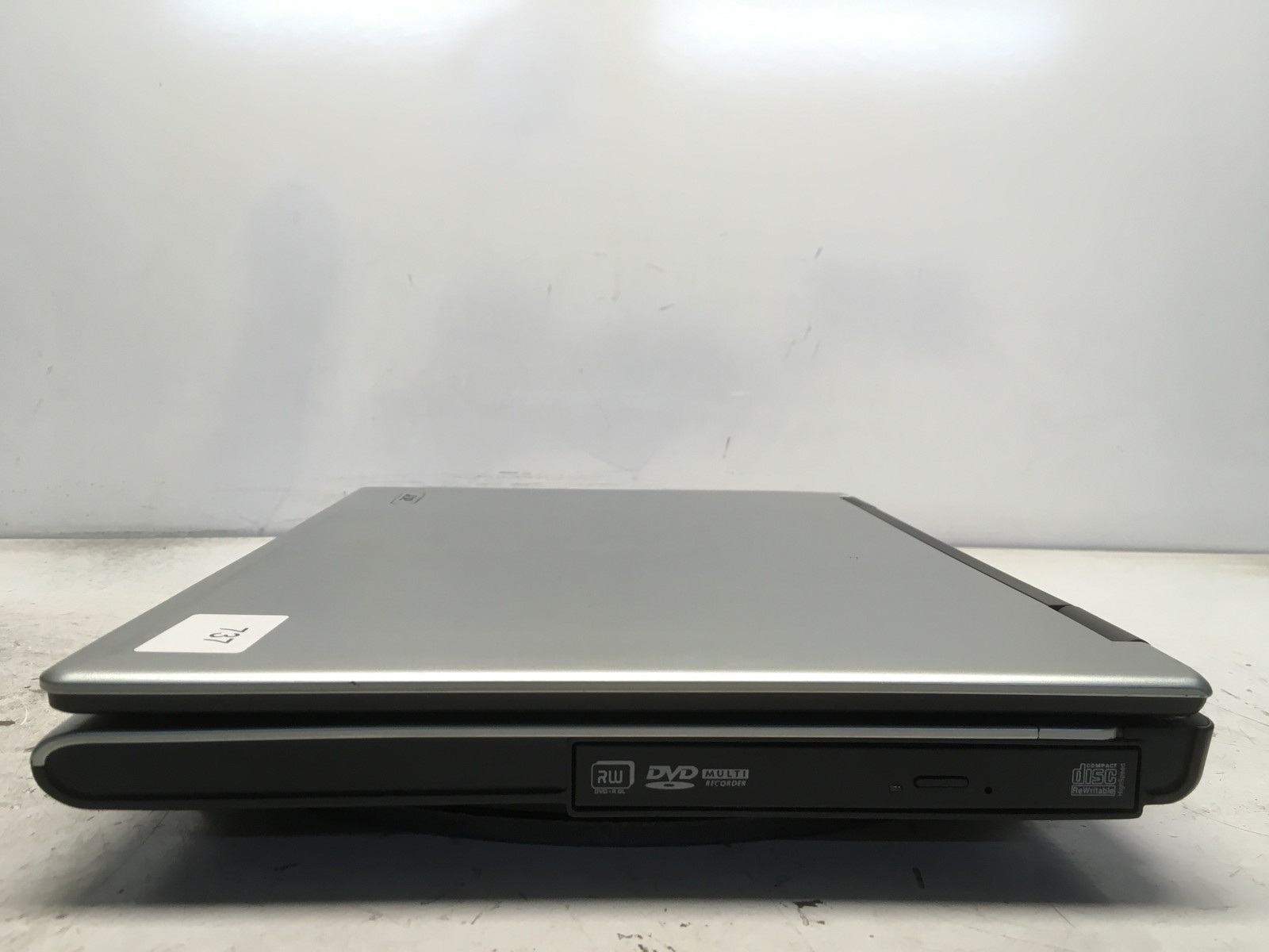 Acer TravelMate 2450 Intel Celeron M 410 1.46GHz 1470 MB NO HDD No Batt