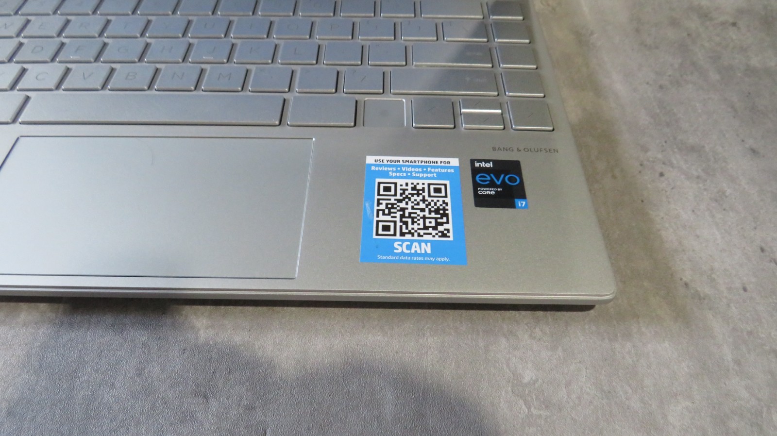 HP ENVY 13-ba1010nr 13.3″ (256GB SSD, Intel Core i7 11th Gen., 4.70 GHz, 8GB)