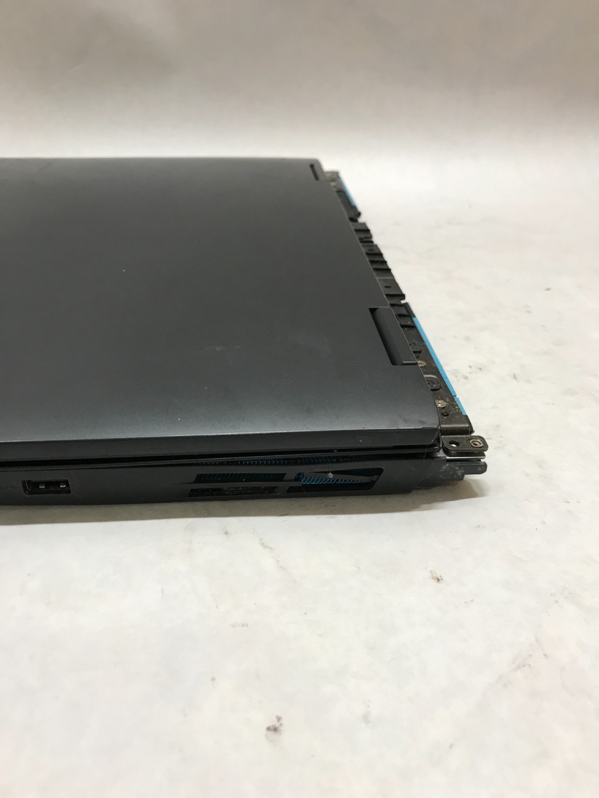 IdeaPad Gaming 3 15ARH7 15″ Ryzen 5 6600H NO RAM RTX 3050 For Parts READ DESC DW