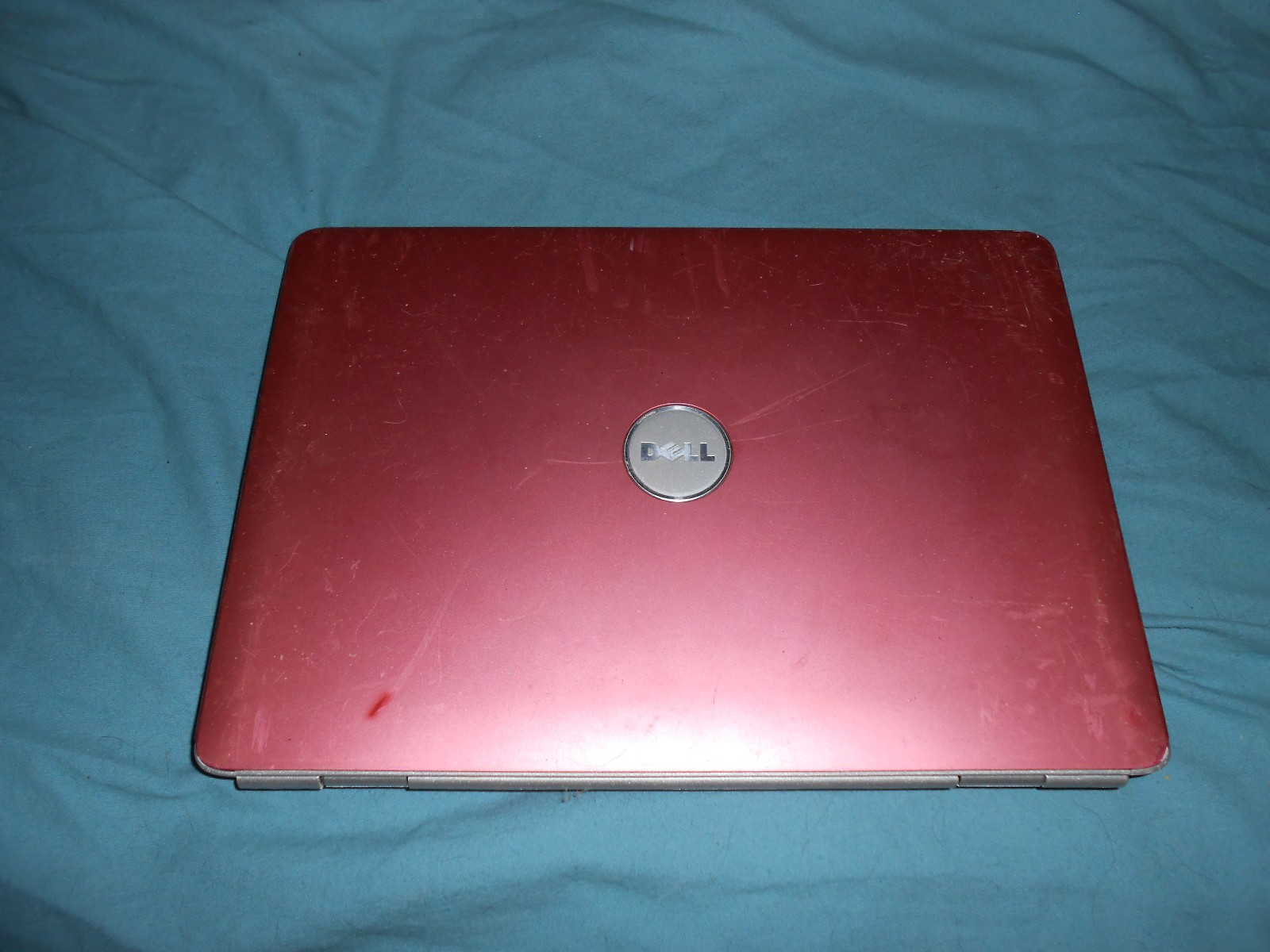 Pink Dell Inspiron 1525 15.4in. (320GB, Intel Core 2 , 2GHz,2GB) Notebook/Laptop