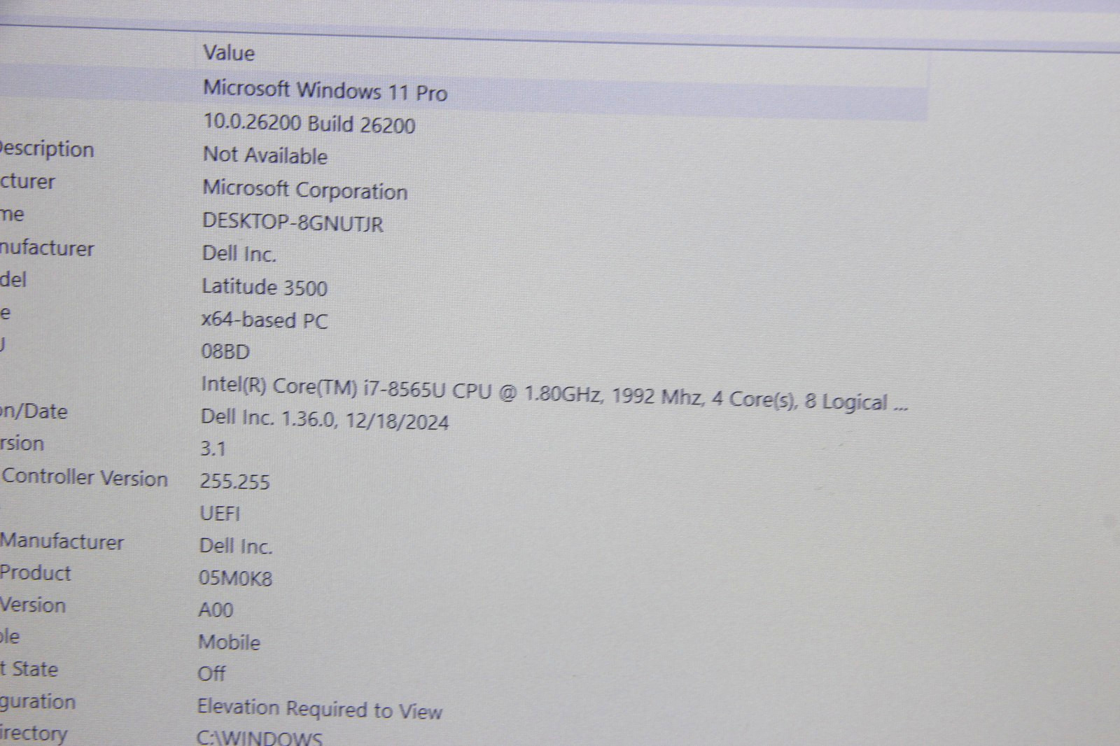Dell Latitude 3500 15.6″ Laptop i7-8565U 16 GB RAM 256 GB SSD Win 11 w/Charger