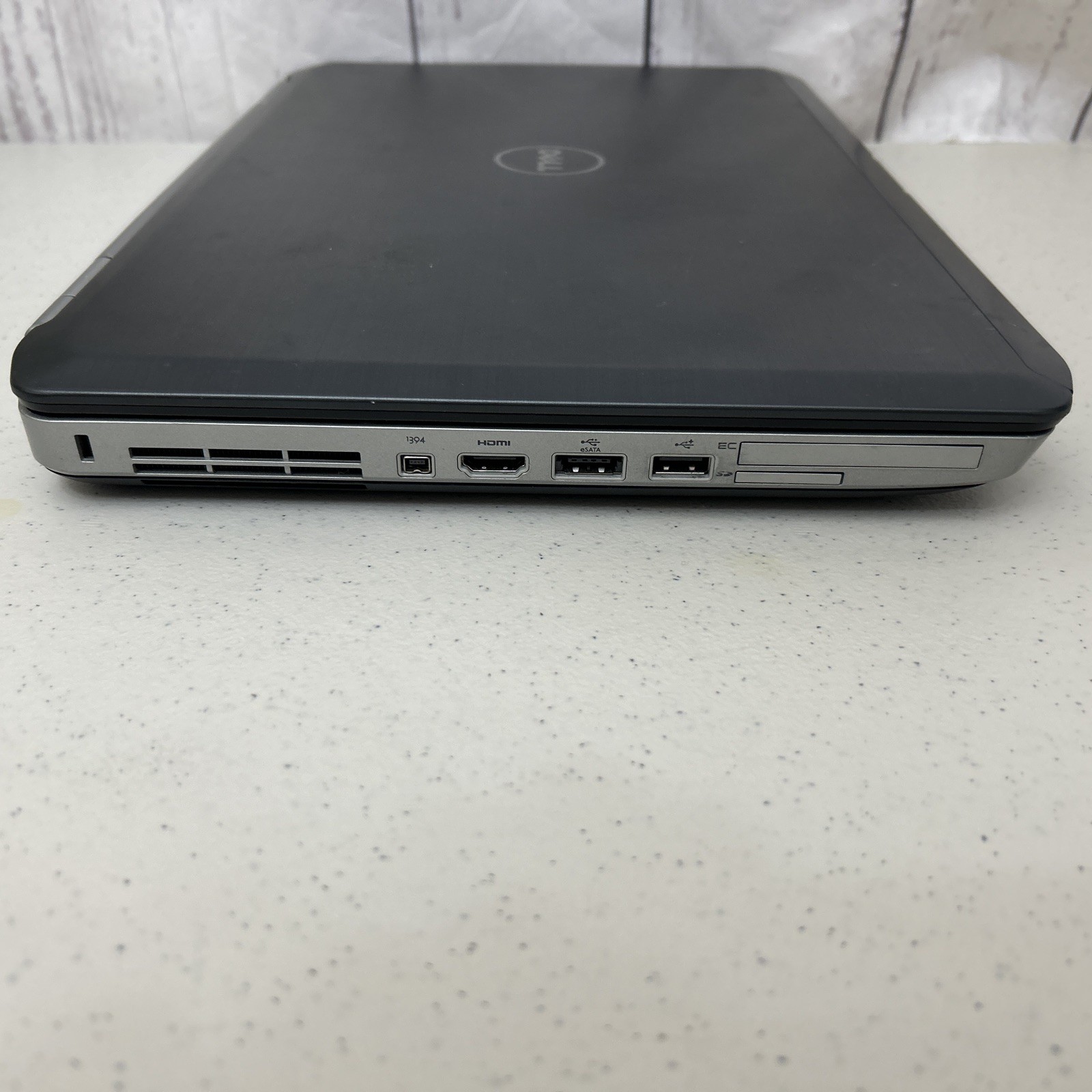 DELL LATITUDE e5520 P104F 15.6″ for parts