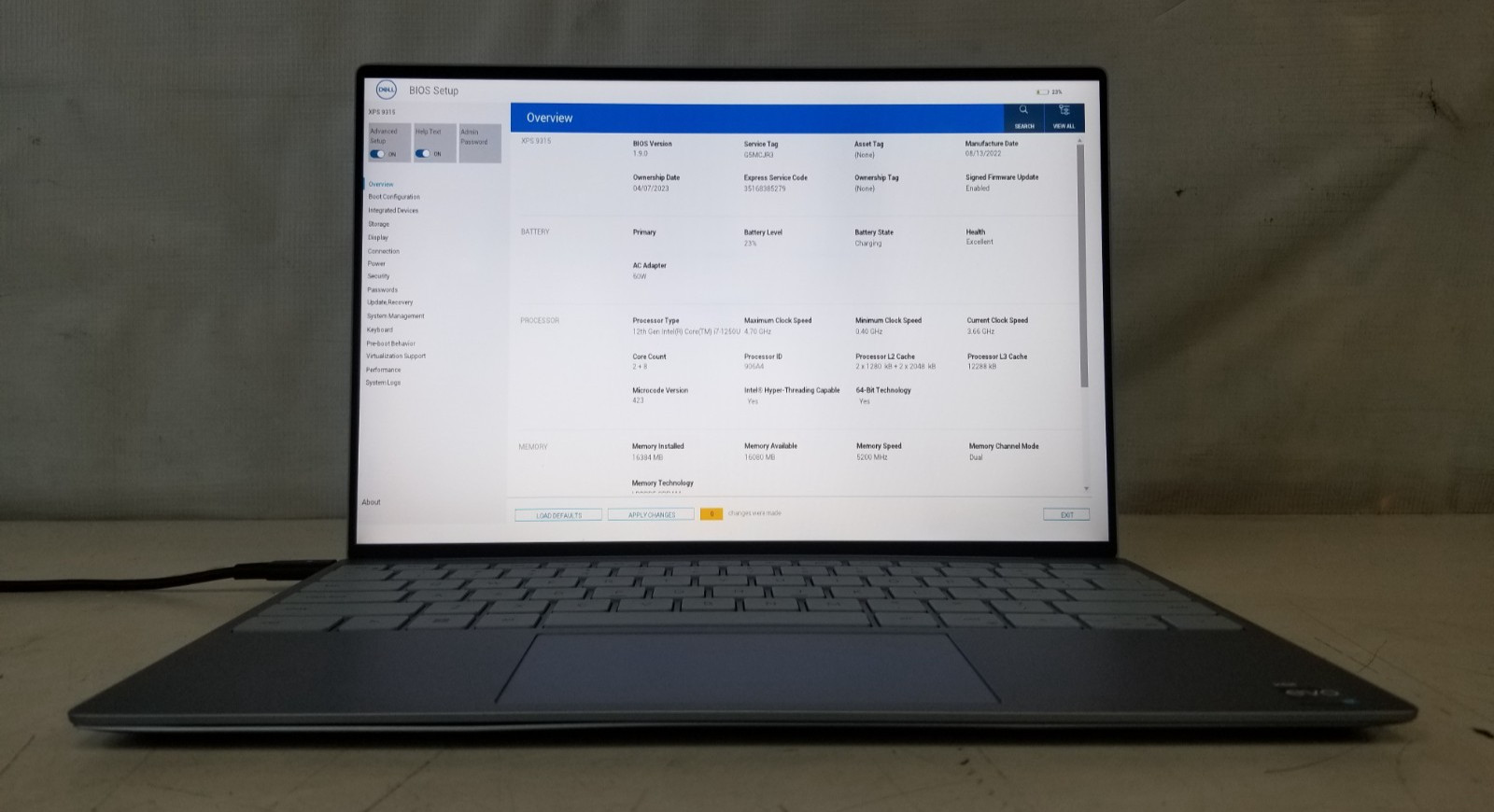 Dell XPS 9315 / Intel Core i7-1250U 3.66GHz / 16GB RAM