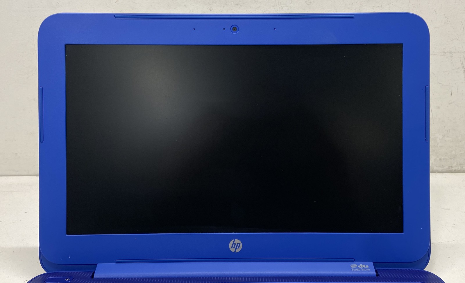 HP Stream 11-d001dx – 11.6″ Intel Celeron Processor Windows 8