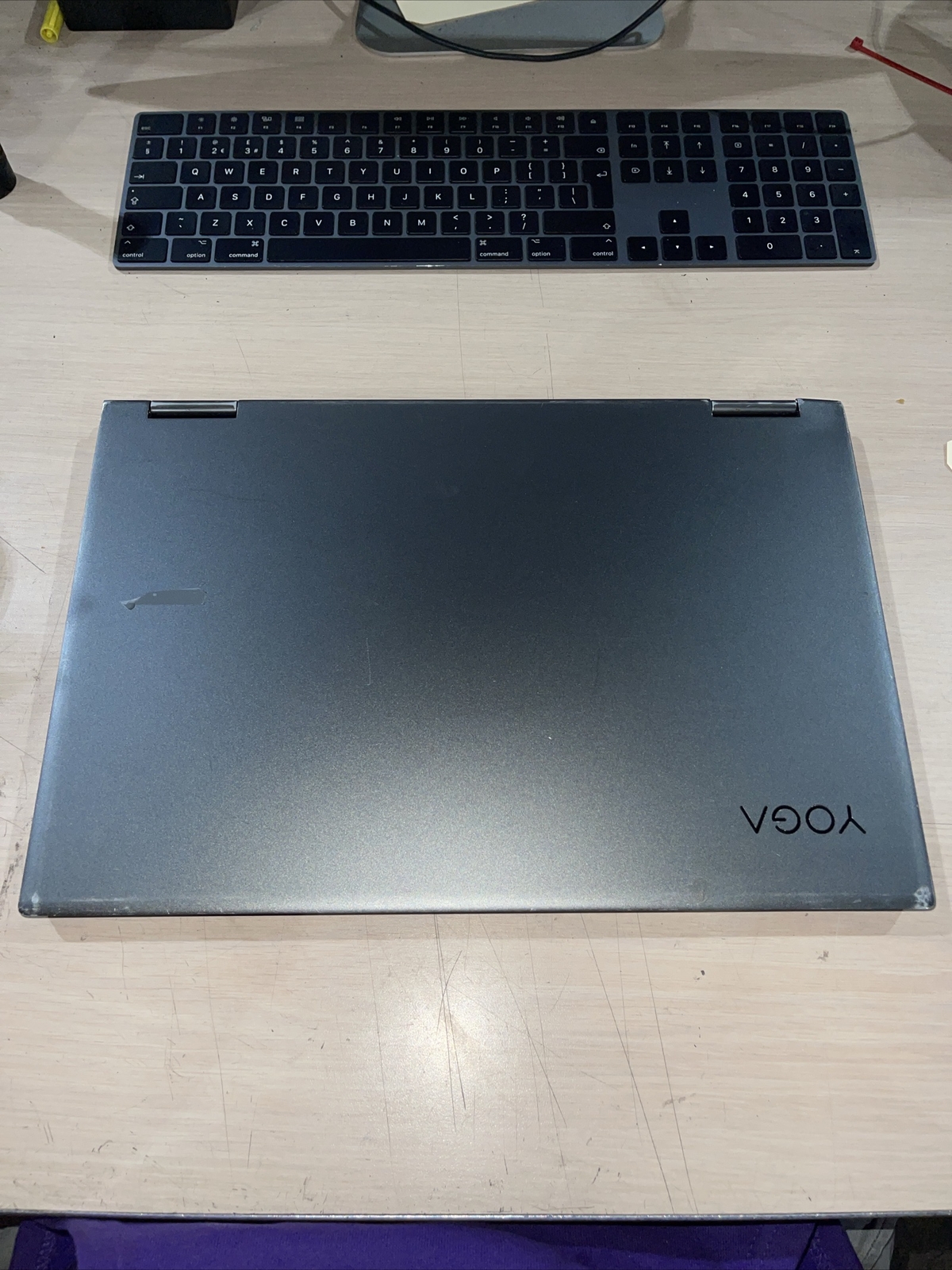 Lenova Yoga 730 15IKB i5-8250U 1.60GHZ 16GB RAM NO ND