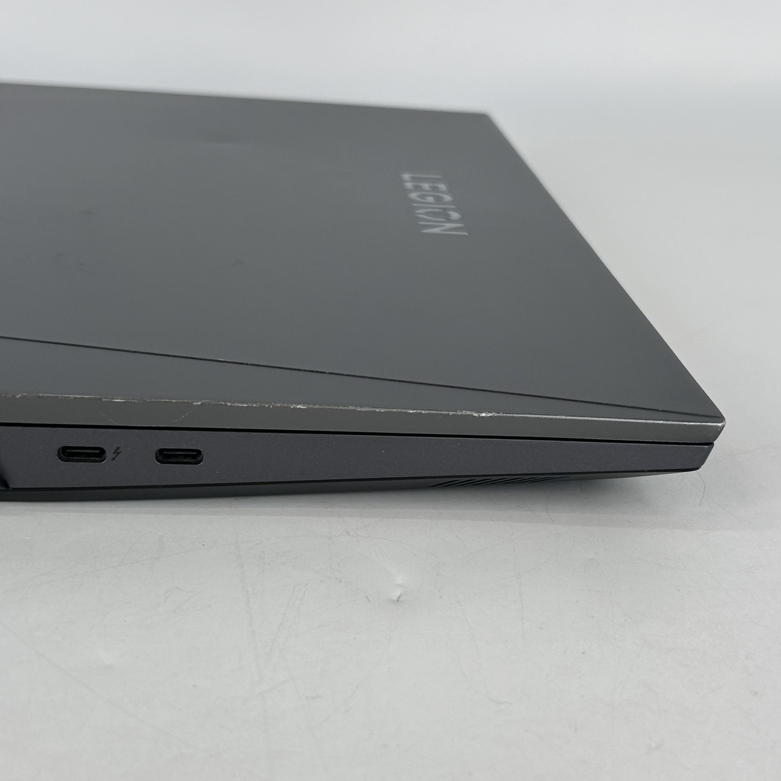 Lenovo Legion 5i Pro Gen 7 16 165Hz QHD+ 2.3 GHz i7-12700H 16GB 1TB SSD RTX 3060