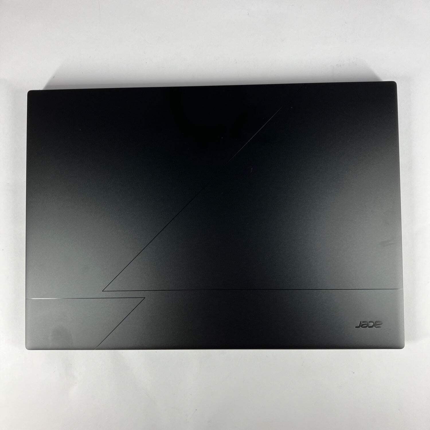 New Acer Swift Go 16 AI SFG16-A71T-R87F 16″ AI Ryzen 9 465 32GB RAM 1TB SSD