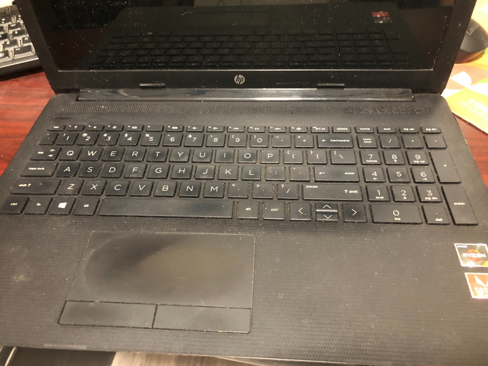 HP Laptop 15-db0004dx AMD Ryzen 3 2200U 2.50GHz No Ram 1TB HDD -Parts or Repair