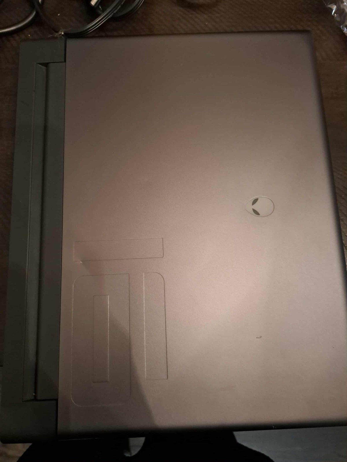ALIENWARE M16 R1 16GB, 2x8GB, DDR5, 5200 MT/s 16″ QHD NVIDIA G-SYNC + DDS
