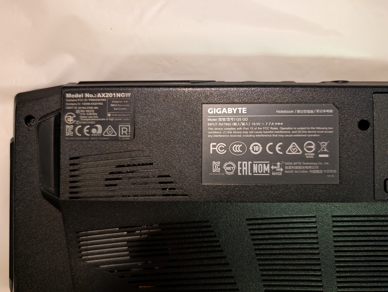 GIGABYTE G5 GD 15.6″ Gaming Laptop i5-11400H 16GB 500GB SSD RTX 3050 W11