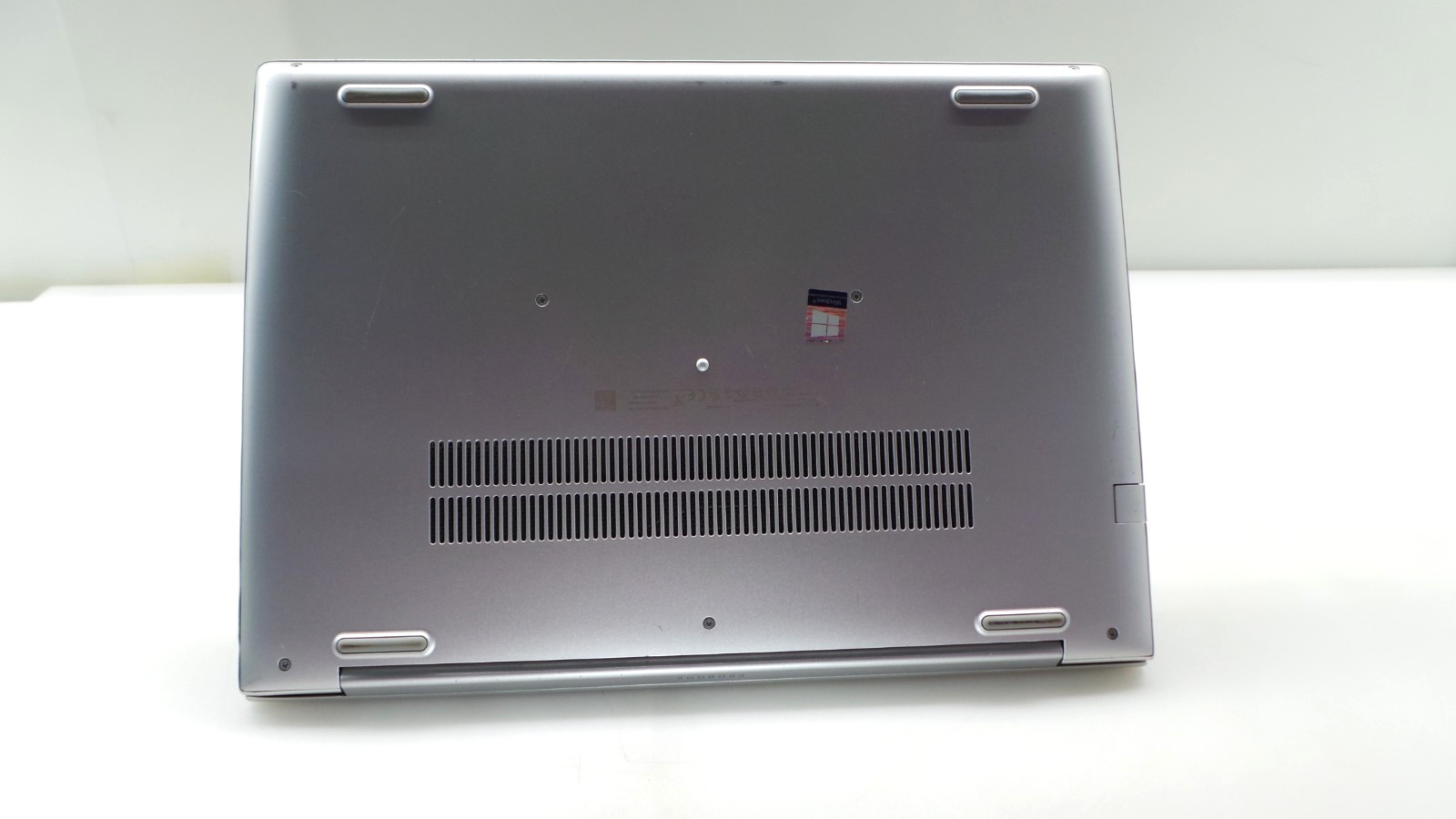 HP ProBook 455 G6 | 15.6″ | AMD Ryzen 5 2500U | 8GB RAM 256GB NVMe | WIN 11 PRO