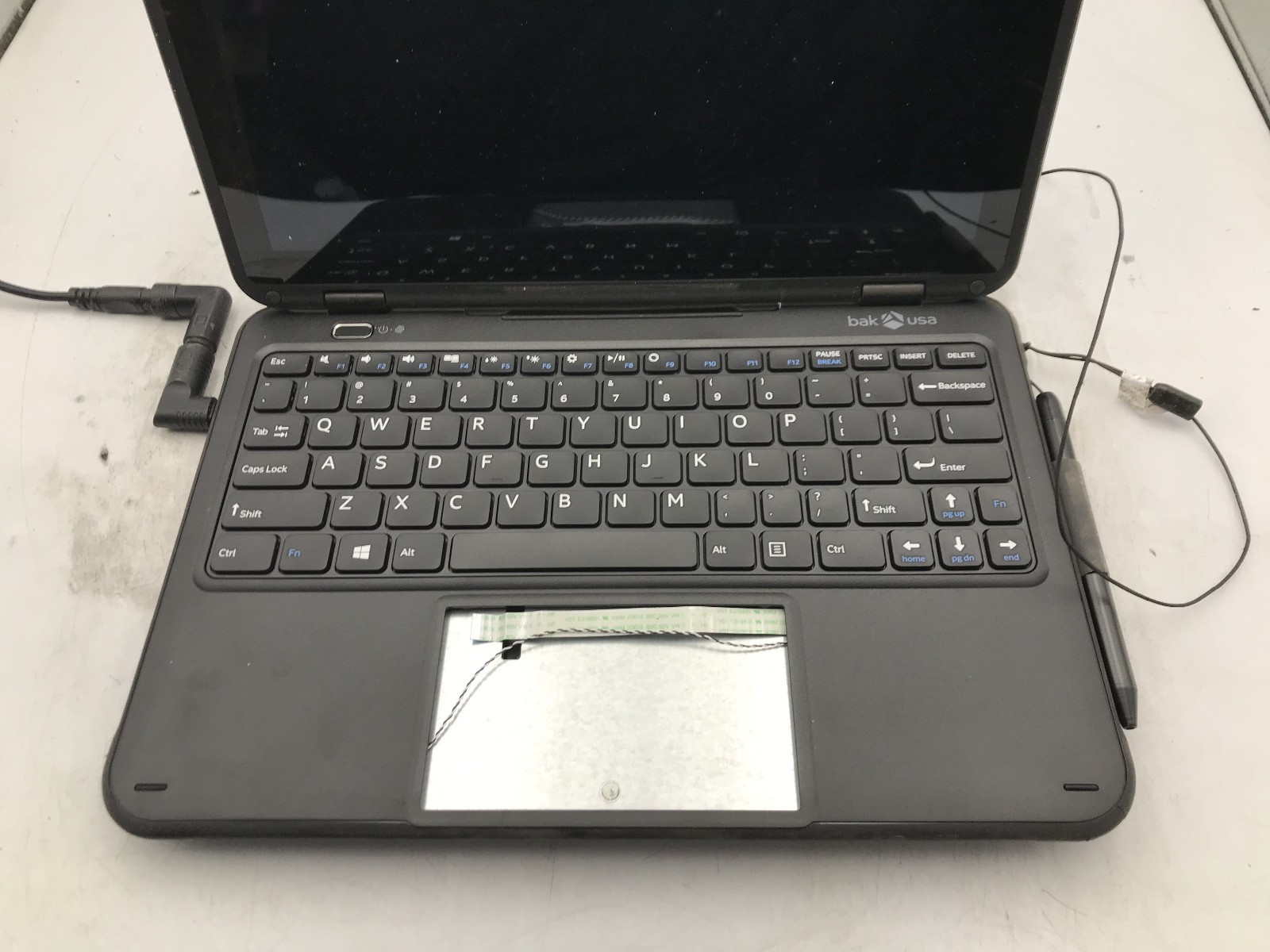 BAK USA Atlas 12″ 2-in-1 Laptop -FOR PARTS/REPAIR- INTEL ATOM x5-Z8350 -READ- BB
