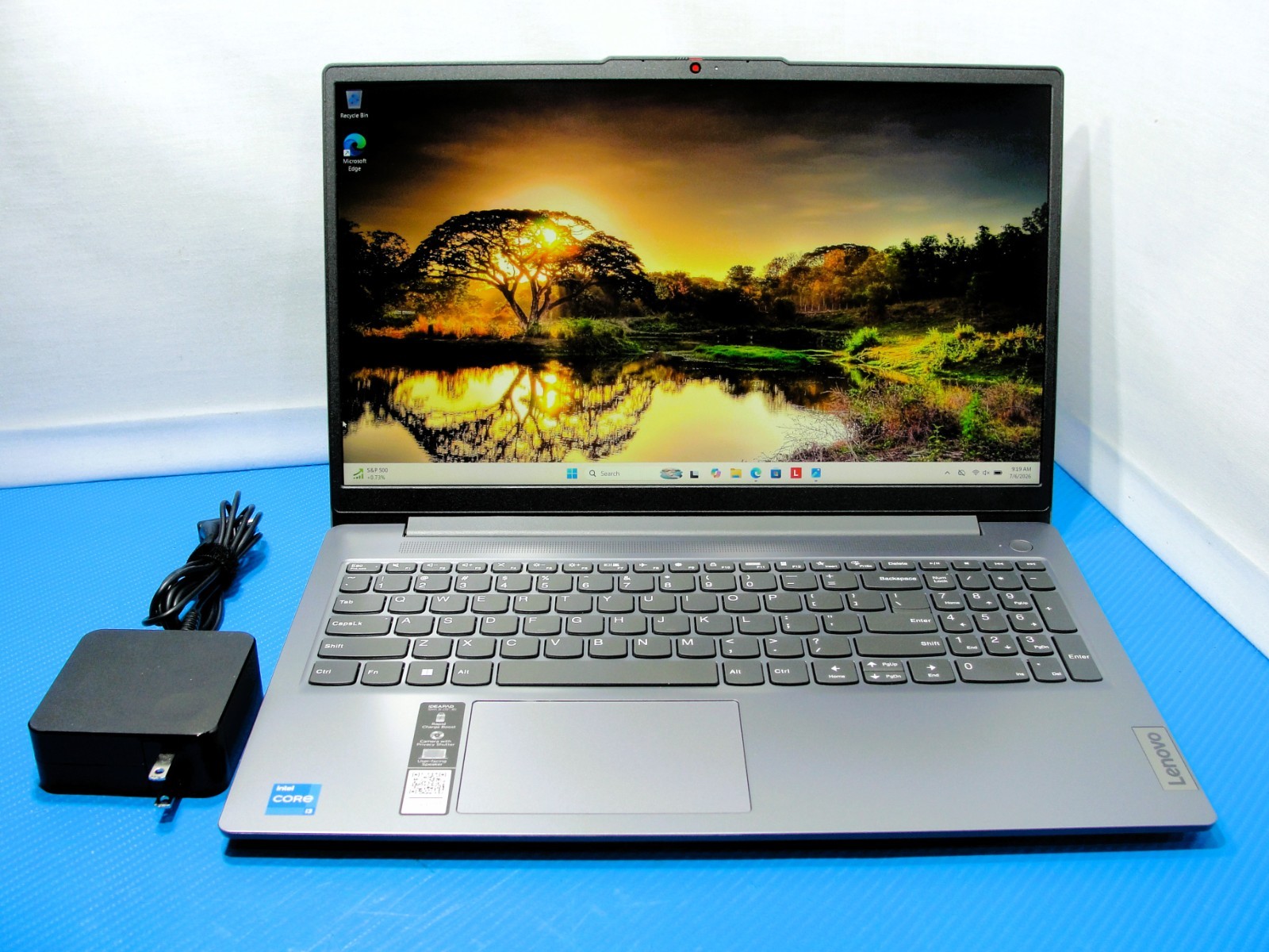 Lenovo IdeaPad Slim 3 15IAN8 15.6”FHD i3-N305 1.8GHz 8GB 128GB TP Win11Home+PA