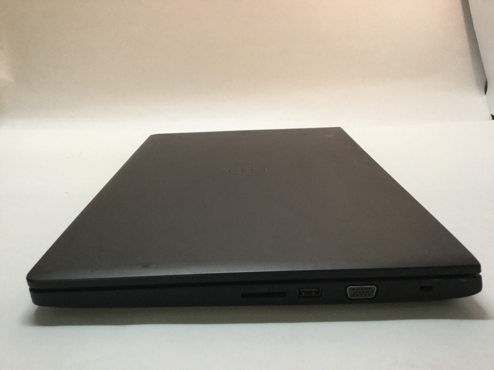 Dell Latitude 3570 15″ Laptop Intel Core i5 6th Gen. -DOES NOT BOOT-MZ