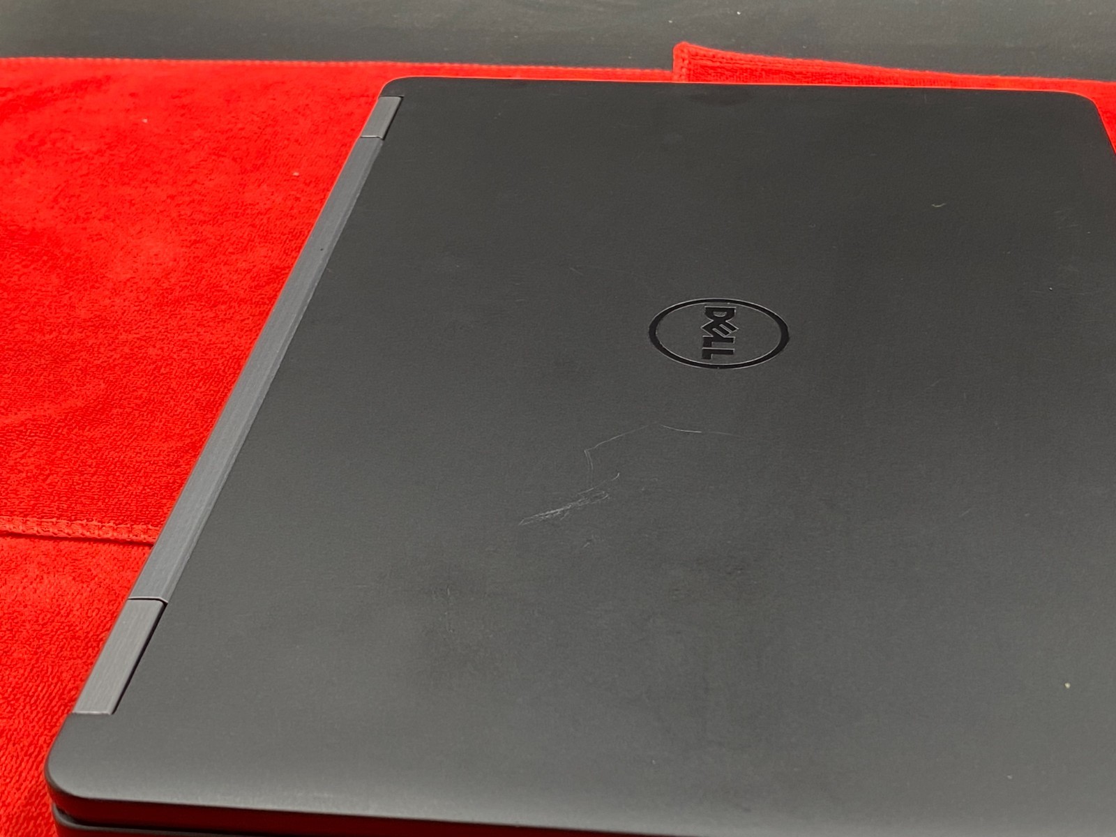 DELL LATITUDE E5470 14″ i5-6200U 8GB RAM 256GB SSD WINDOWS 11 PRO + BATTERY GOOD