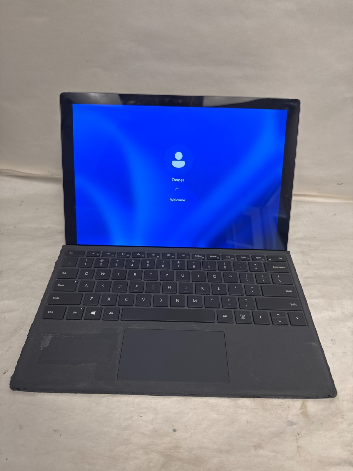Surface Pro 6 Intel i5-8350U 1.70GHz 8GB RAM 128GB M.2 Win 11 Pro