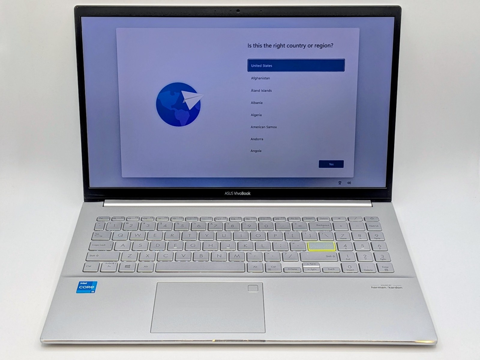 ASUS VivoBook S533EA 15″ FHD I5-1135G7 512GB SSD 8GB W11 Backlit FP Reader