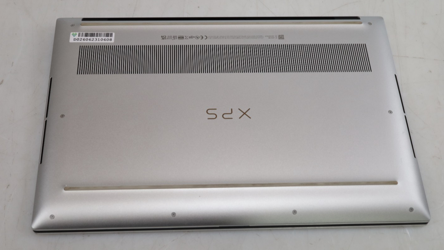 Dell XPS 15 9510 15.6″ Intel i9-11900H 32GB 1TB SSD RTX 3050 Ti No COA OS