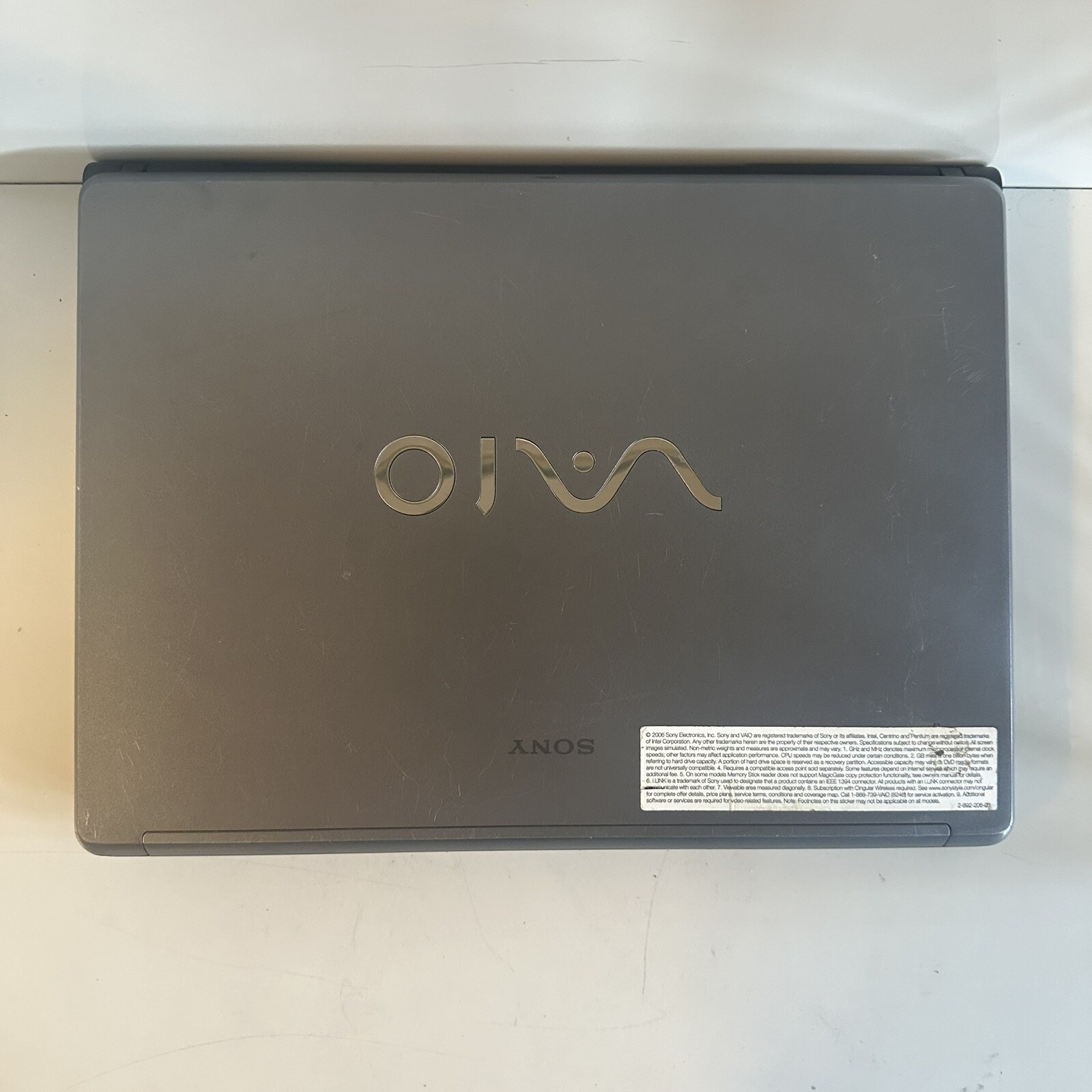 15.4” Sony PCG-7V2L Intel Centrino Duo 1GB RAM No HDD Scraps/Salvage