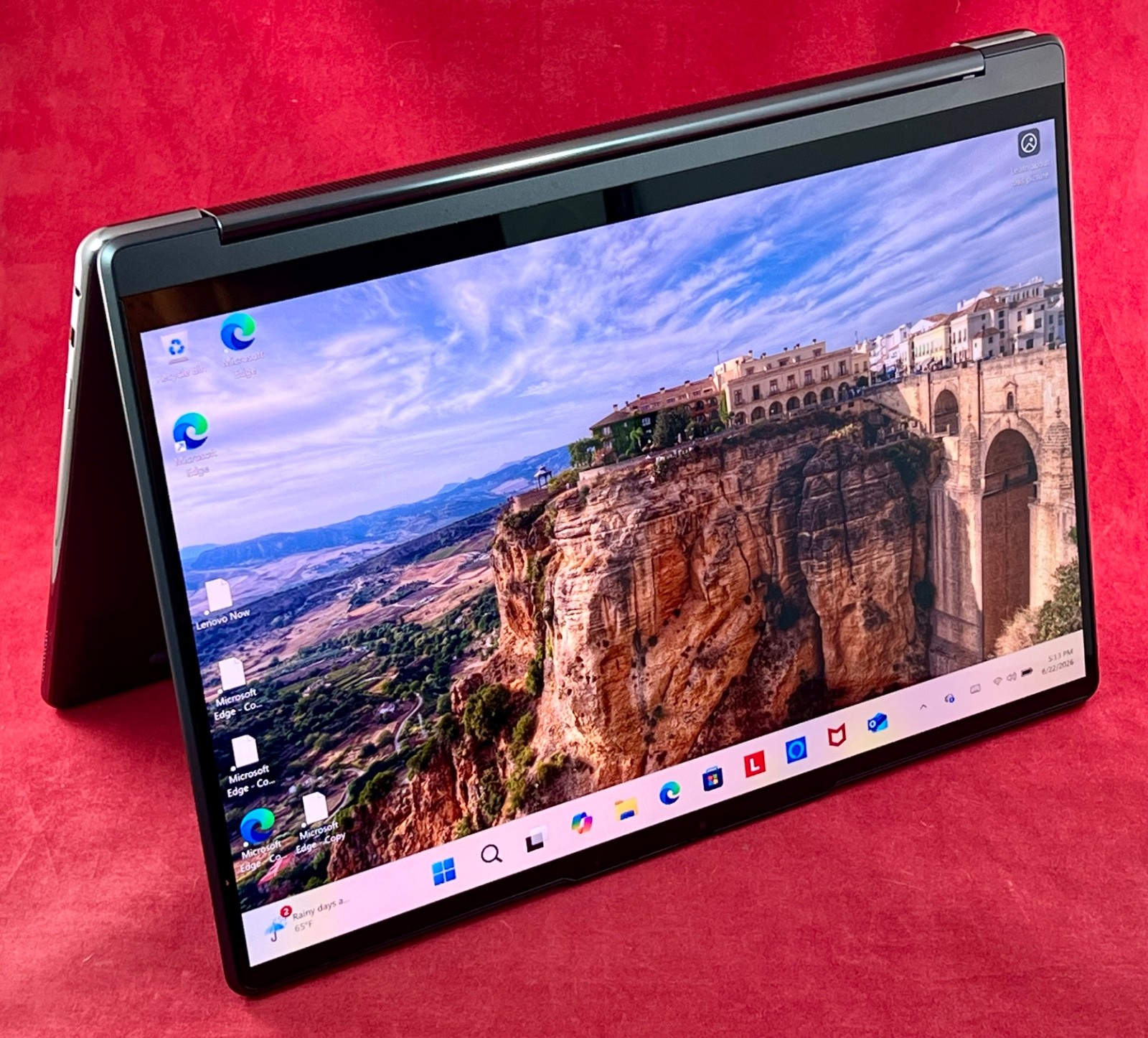 4K LENOVO YOGA 9i 14″ CONVERTIBLE LAPTOP 1 TB SSD 16GB RAM INTEL i7-1360P +CASE!