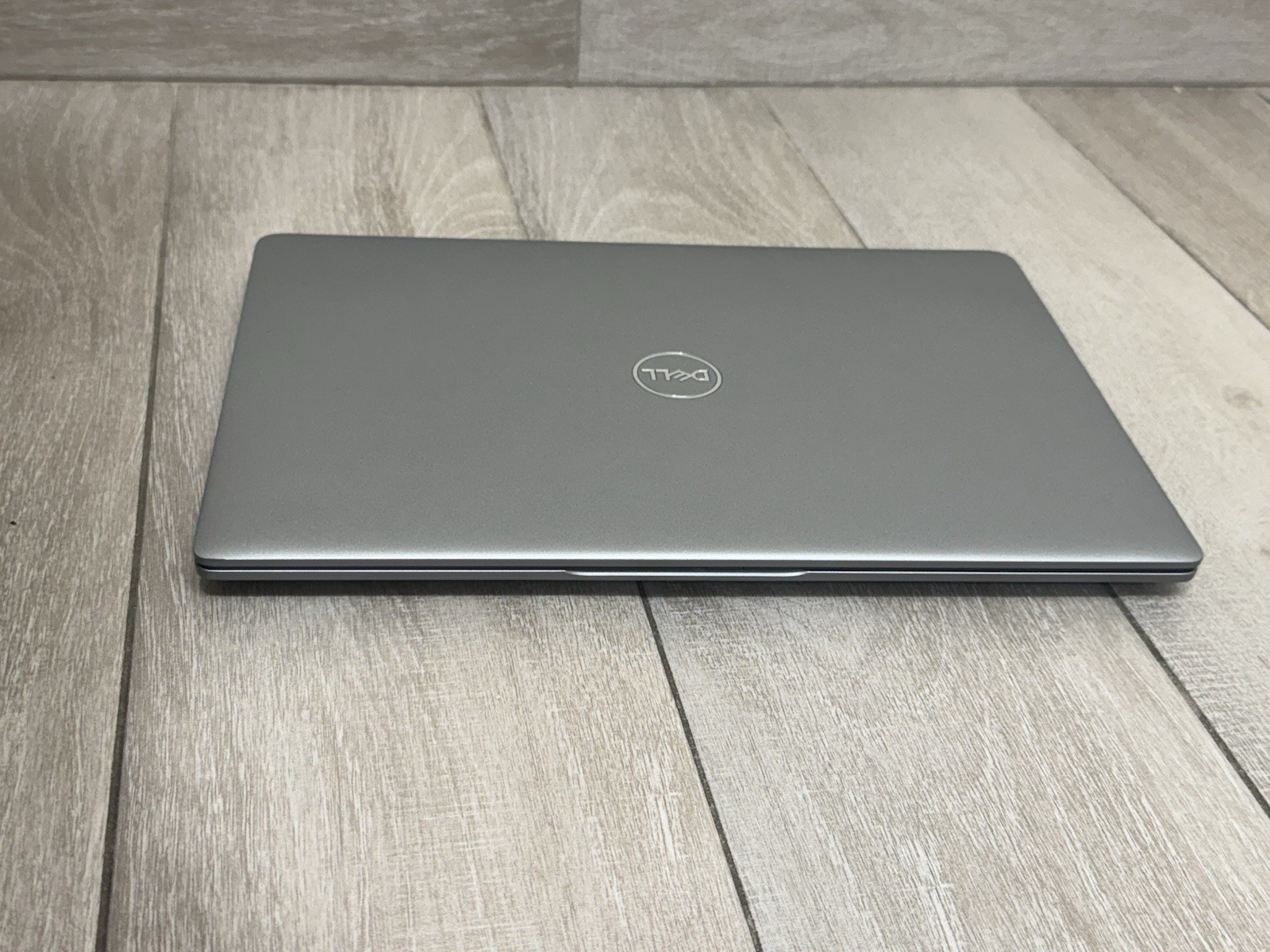 Dell Latitude 3340 13.3″ Core i3-1215U 8GB Ram 256GB SSD Gray Win-11 Laptop