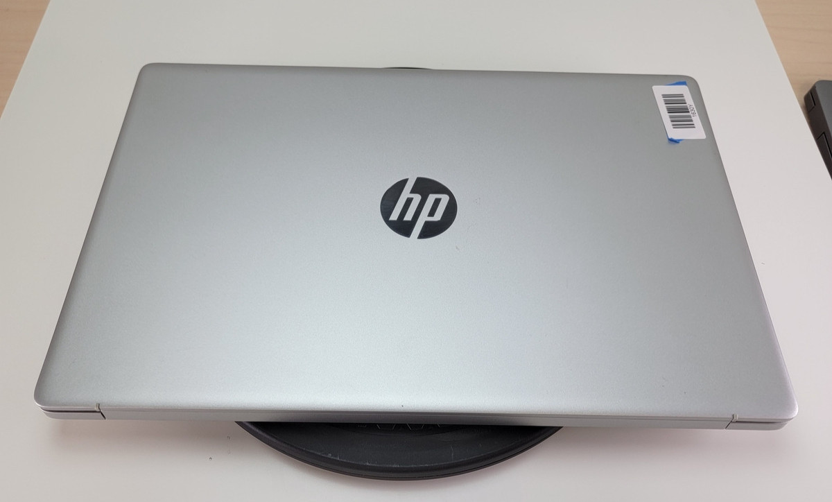 HP 17-CN2063CL 17″ Laptop Intel Core i5-1235U 12GB Ram 512GB NVMe No OS