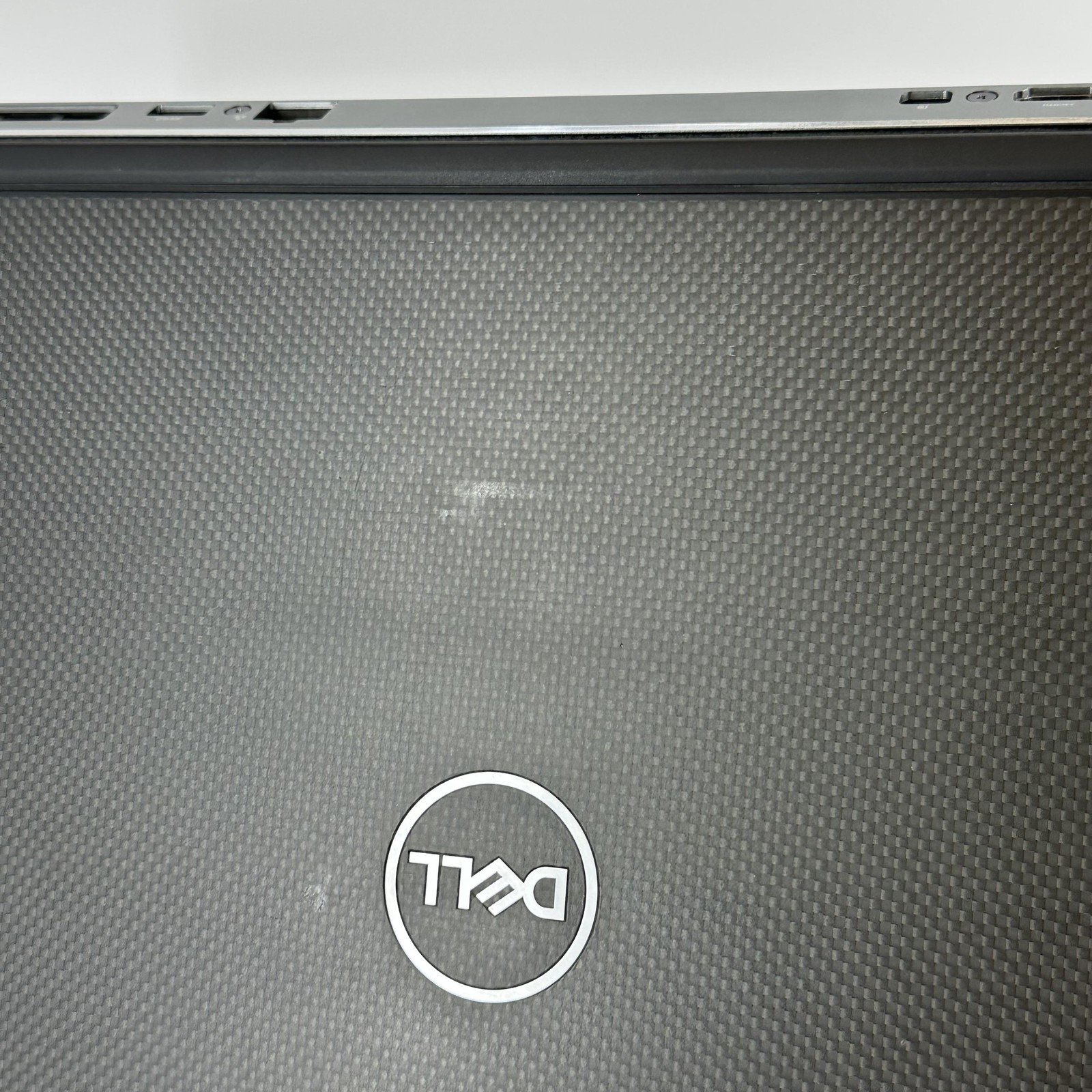 Dell Precision 7730 17.3 4K Xeon E-2176M 2.70GHz 64GB 1TB SSD Missing Trackpoint