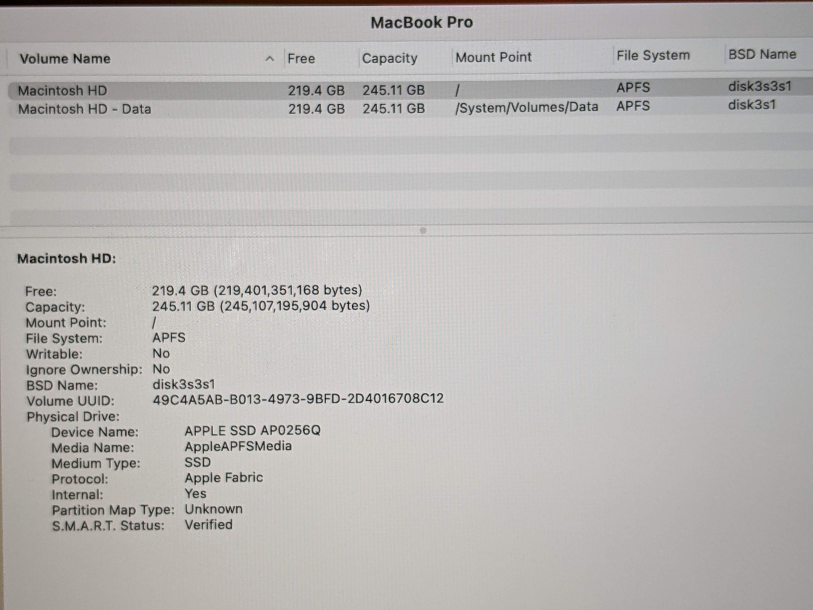 Apple MacBook Pro A2338 (2020) 13.3″ M1 8CPU/8GPU 3.2GHz 8GB 256GB SSD MYDA2LL/A