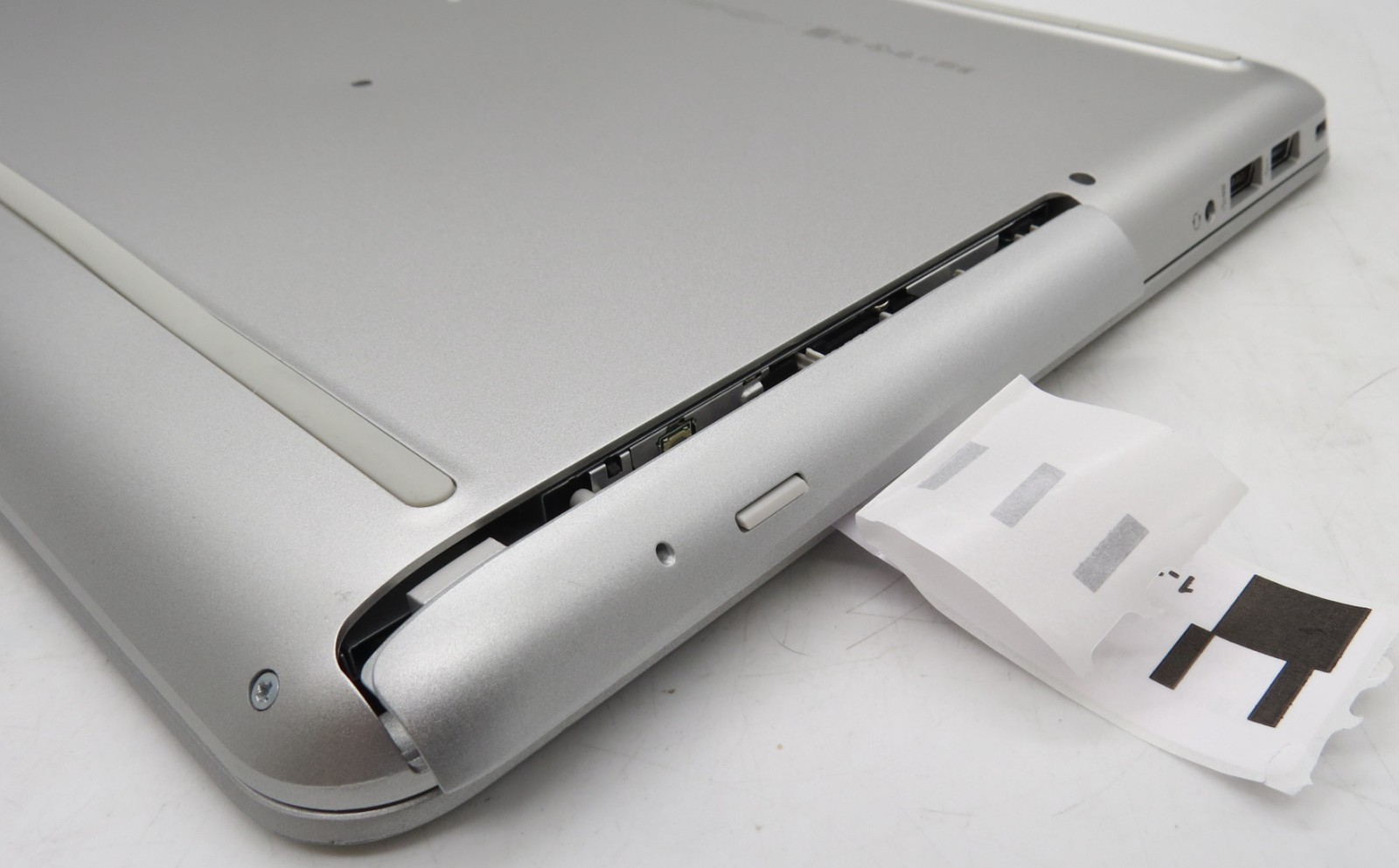 HP Pavilion 15 i5-7200U @ 2.50GHz 12GB RAM No SSD No OS *READ*