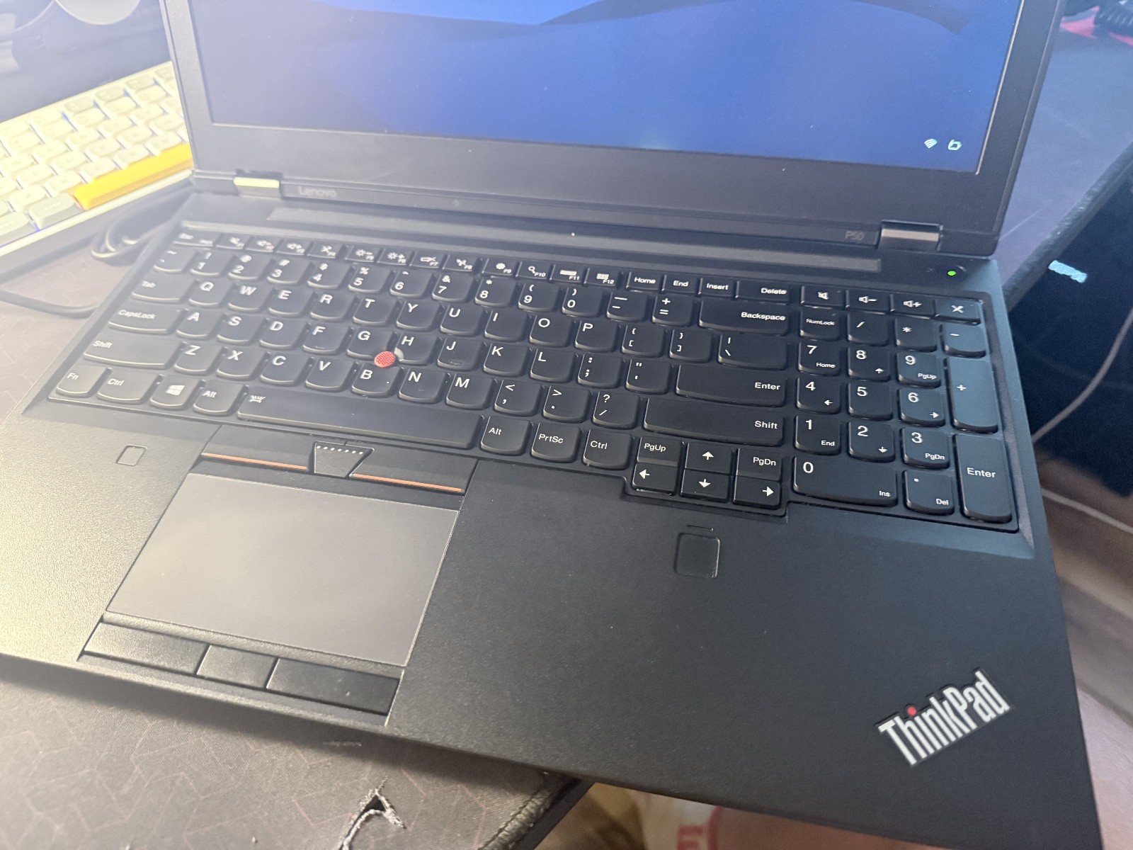 Lenovo ThinkPad P50 (Intel Core i7-6700HQ 16GB RAM) + Pro Dock 40a5 | no storage