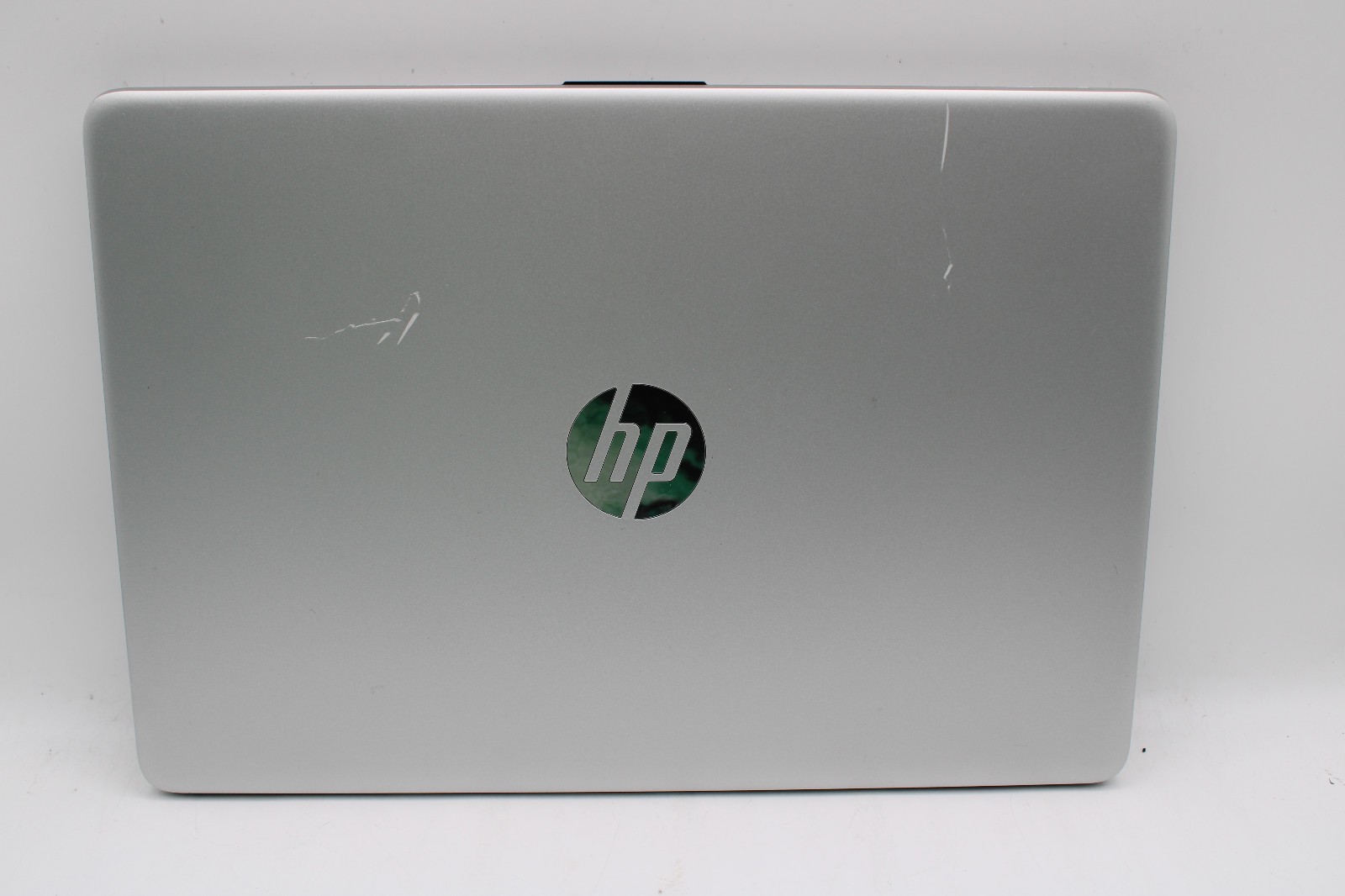 HP 14-dq0703dx _ Pentium Silver N5030 @1.1 _ 8GB RAM _ 256GB SSD _ No OS