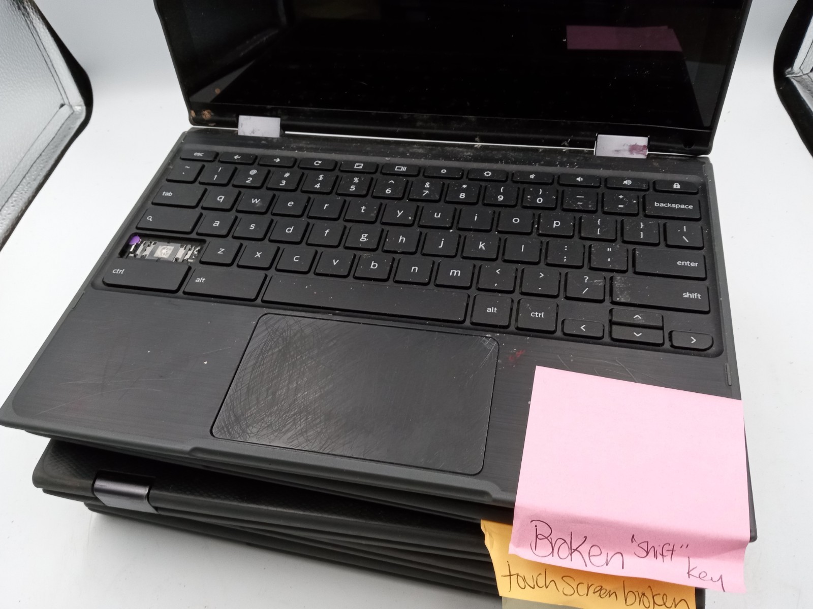 Lot of 9 – Lenovo 300e 11.6″ 2in1 Chromebooks – FOR PARTS – VARIOUS ISSUES -RR