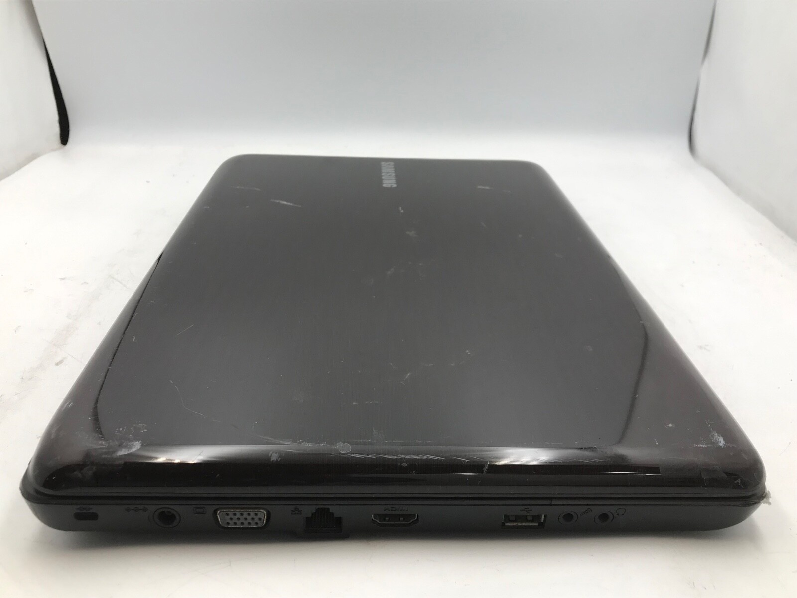 Samsung R540 15″ Laptop Intel Core i3-380M 3 Gb RAM – DEAD PIXELS – MZ