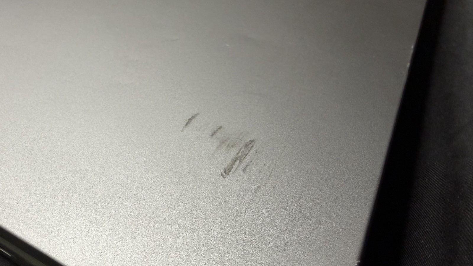 HP ZBook 17 G6 i7-9850H 2.6GHz 256GB SSD, 1TB HDD, 32GB RAM W10 NVIDIA RTX 4000