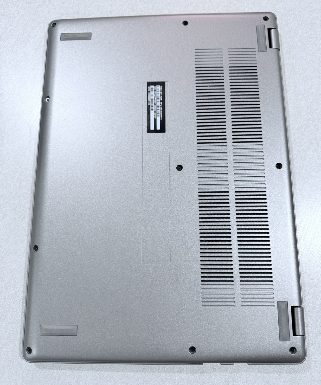 Acer Plus 514 14″ Touchscreen Chromebook AMD Ryzen 3 7320C, 8g, 128
