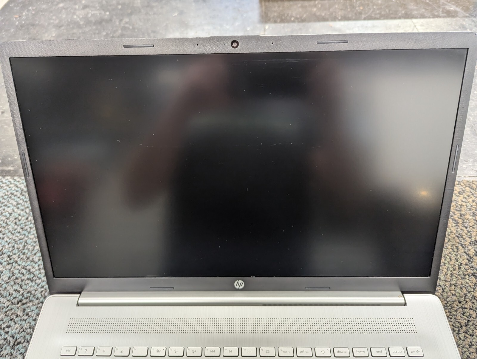 HP 17-CN0273ST 17.3″ Laptop, Intel i3, 8GB Memory, 512GB SSD, Windows 11 Home
