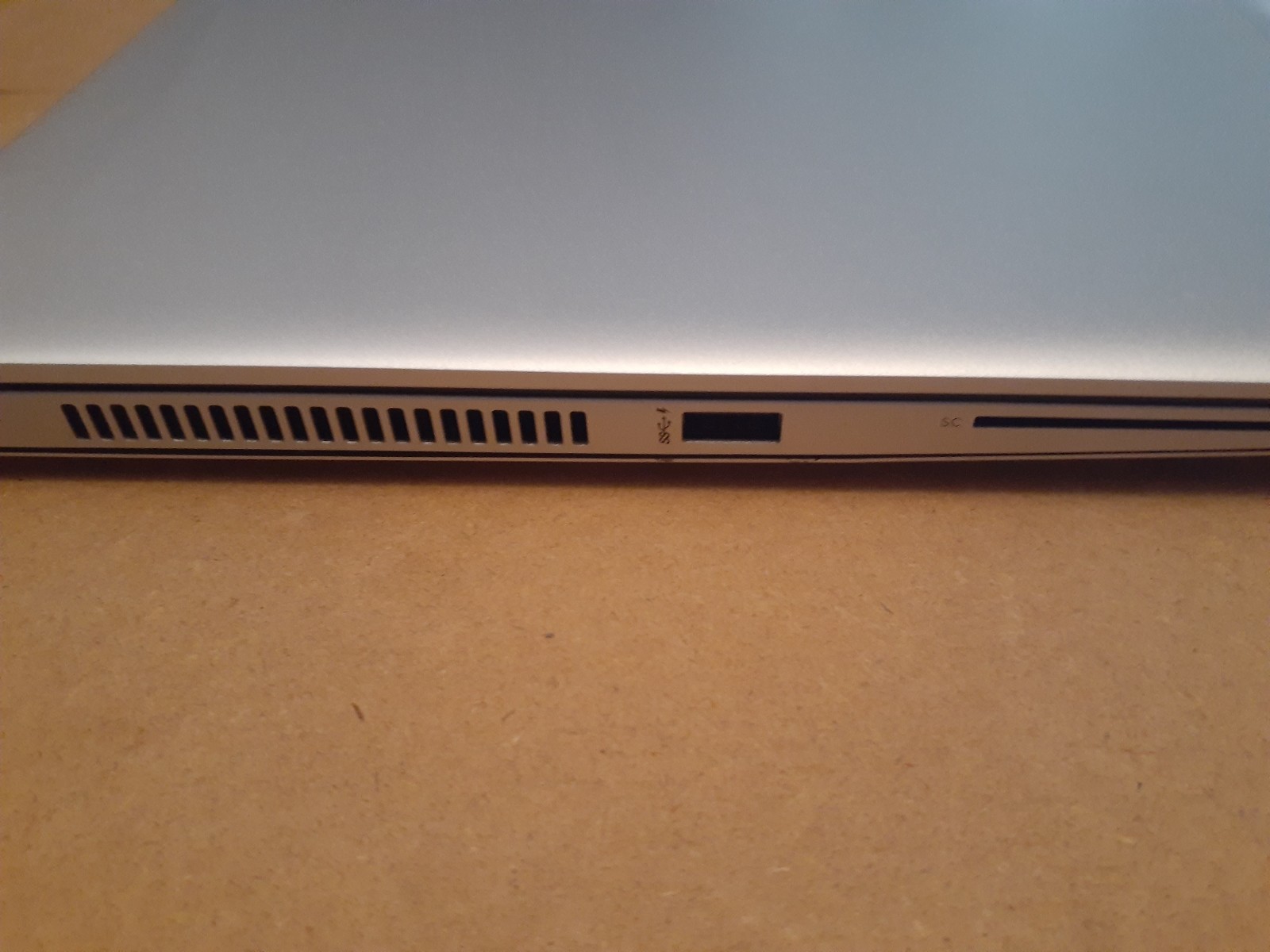 HP EliteBook 850 G6 i5-8365U-16GB RAM -256GB SSD NVME USBc