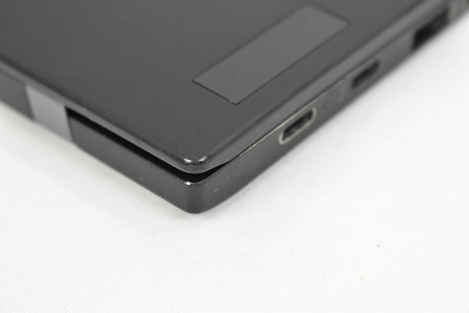 Lenovo ThinkPad X1 Carbon Gen 9 Touch i7-1185G7 3.0GHz 16GB 512GB SSD No OS *See