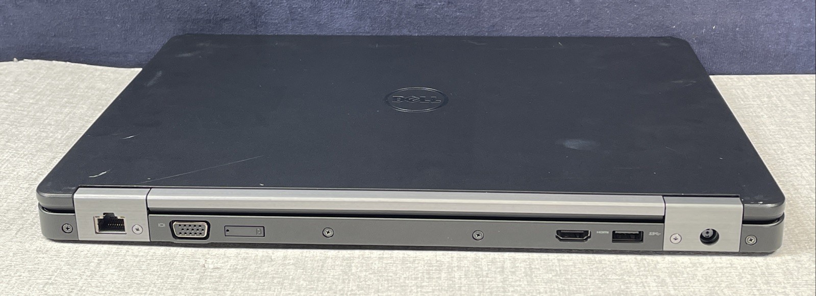Dell Latitude E5470 Core i5 6300U 2.40 GHz 8GB RAM 256GB SSD NO OS