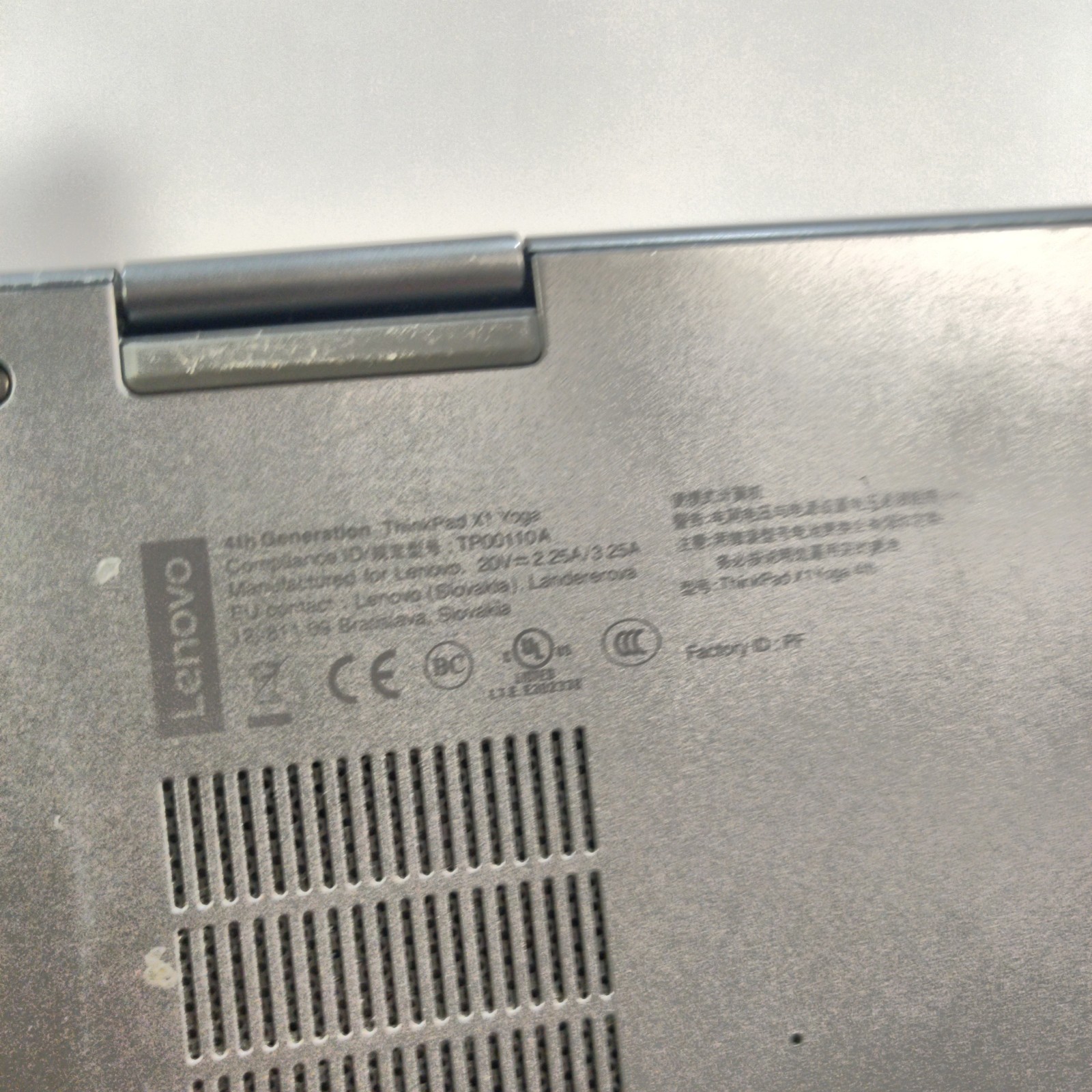 Lenovo ThinkPad X1 Yoga 4th gen Intel i7 10th Gen – FOR PARTS BAD SCREEN *READ