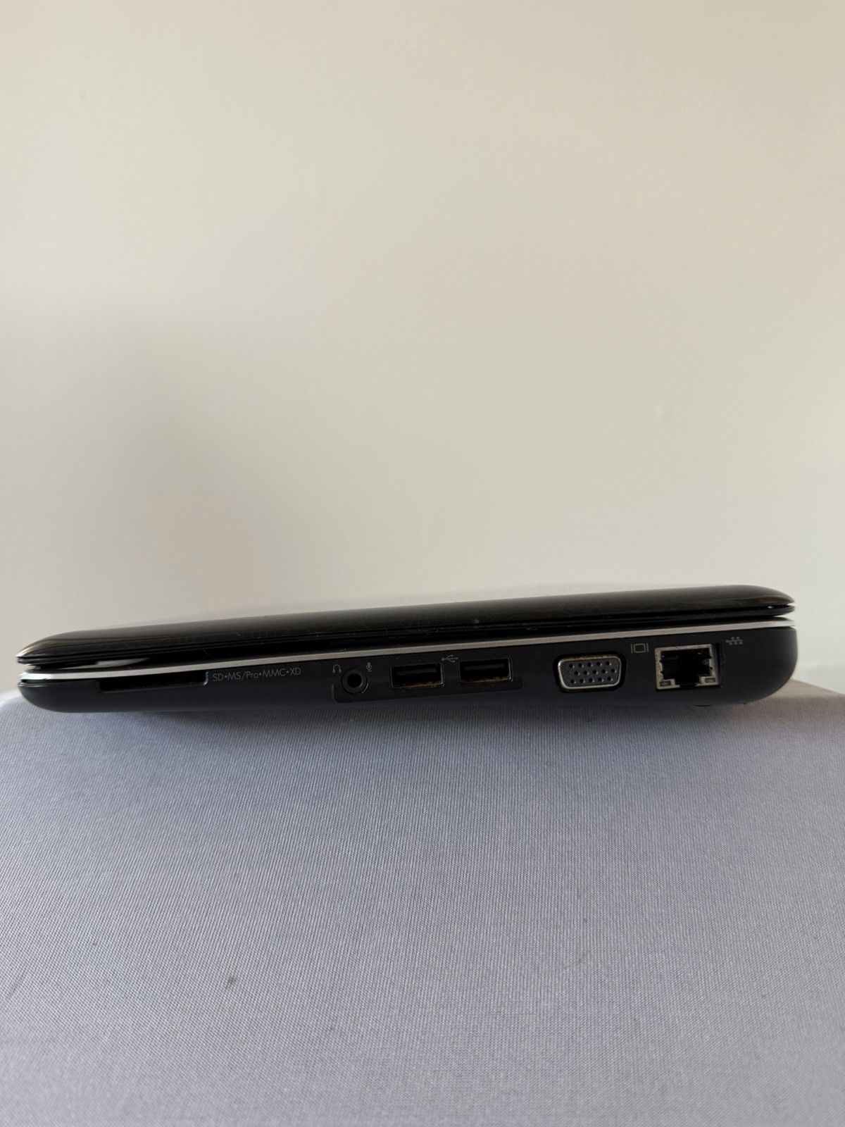 HP Mini 311-1000 Laptop – Intel Atom N270 – RAM 1 GB – No Storage – Read Des