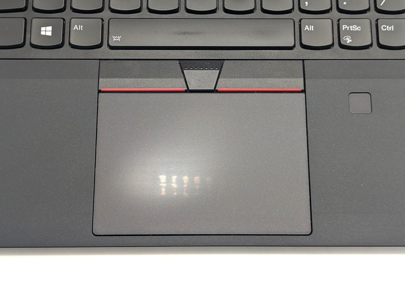 Lenovo ThinkPad P14s – Intel Core i7-1165G7 2.8GHz 16GB RAM NVIDIA No OS/AC/SSD